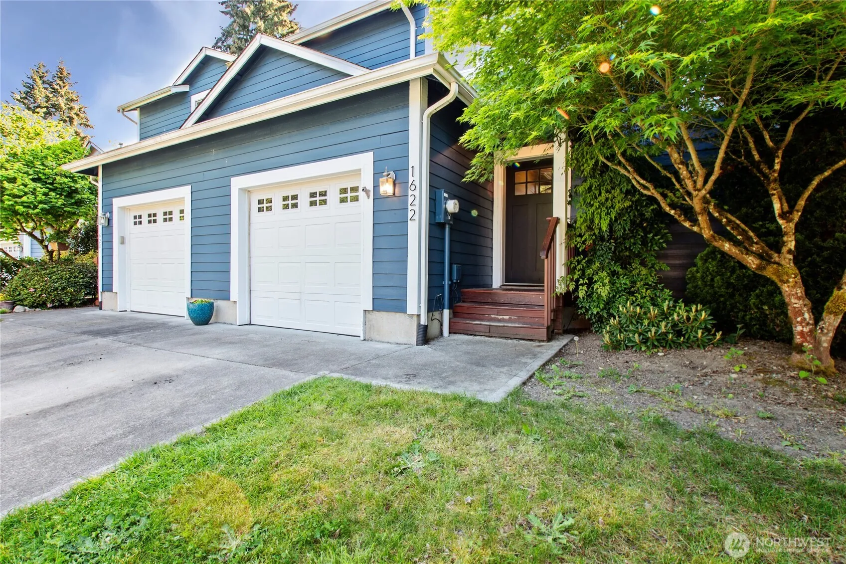 Property photo for 1622 Eastside Street Se, Olympia photo 2