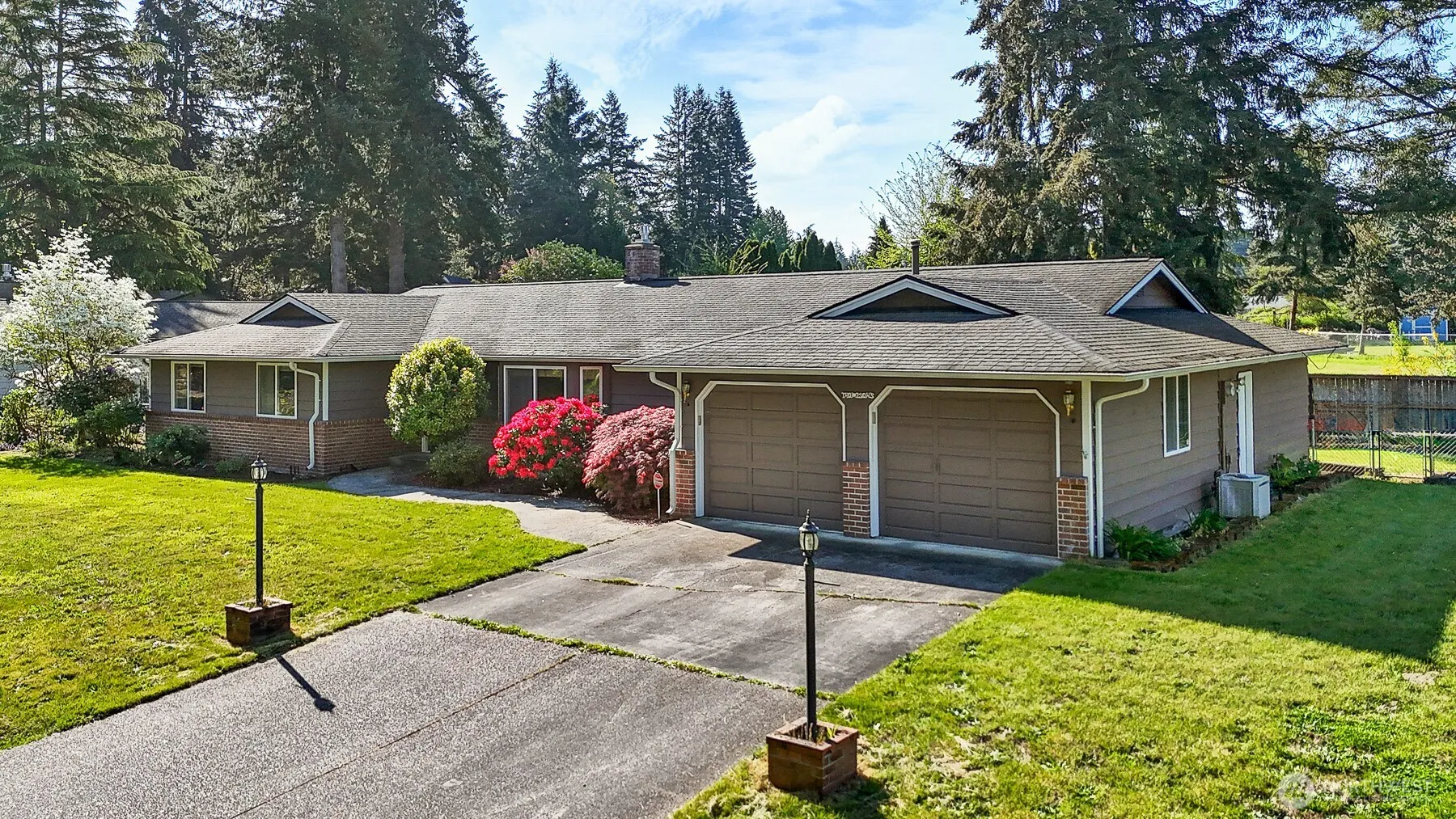 Property photo for 7129 6th Ave Se, Lacey