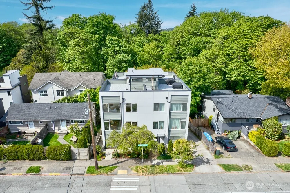 Property photo for 3236 W Government Way, Seattle