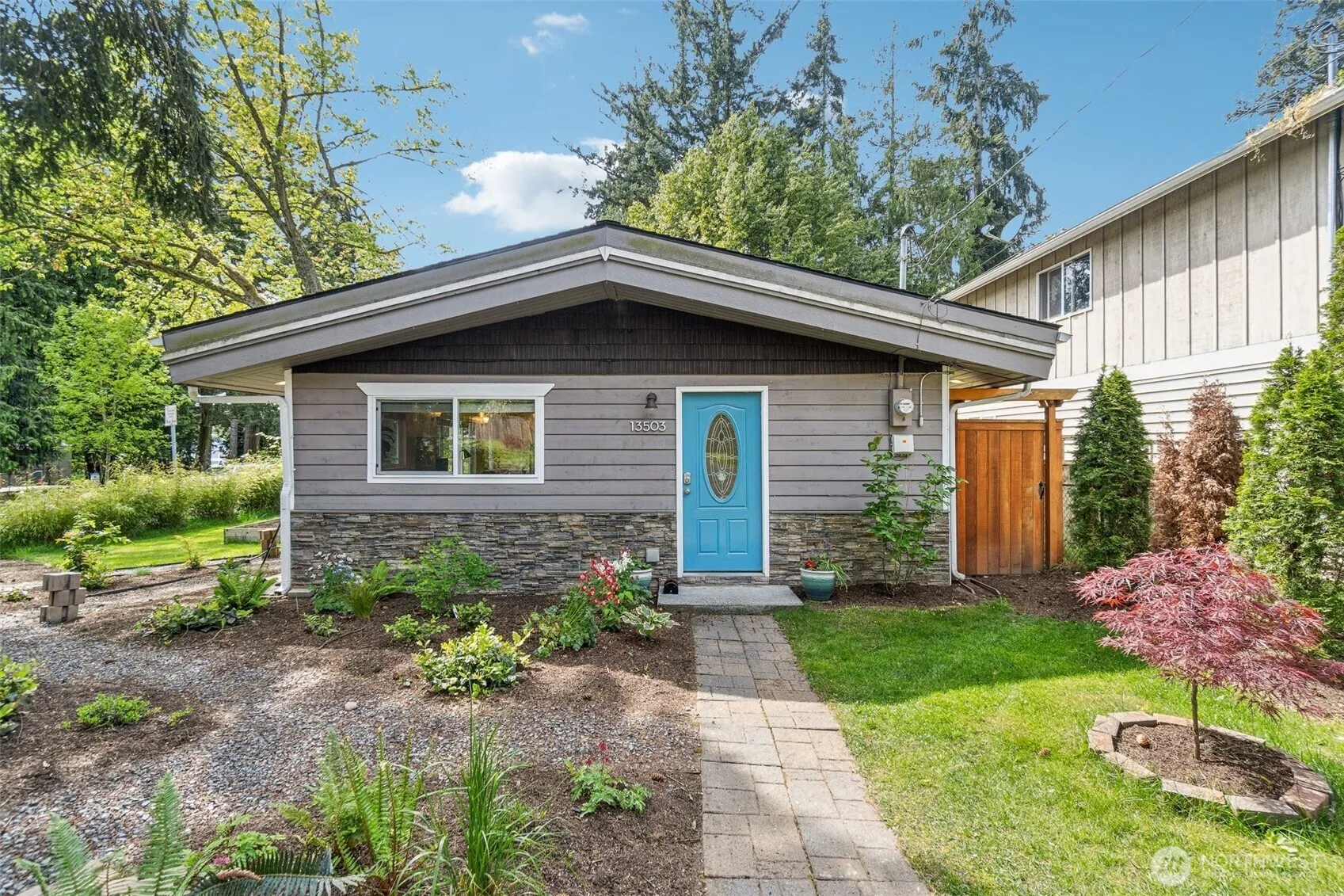 Property photo for 13503 Densmore Avenue N, Seattle
