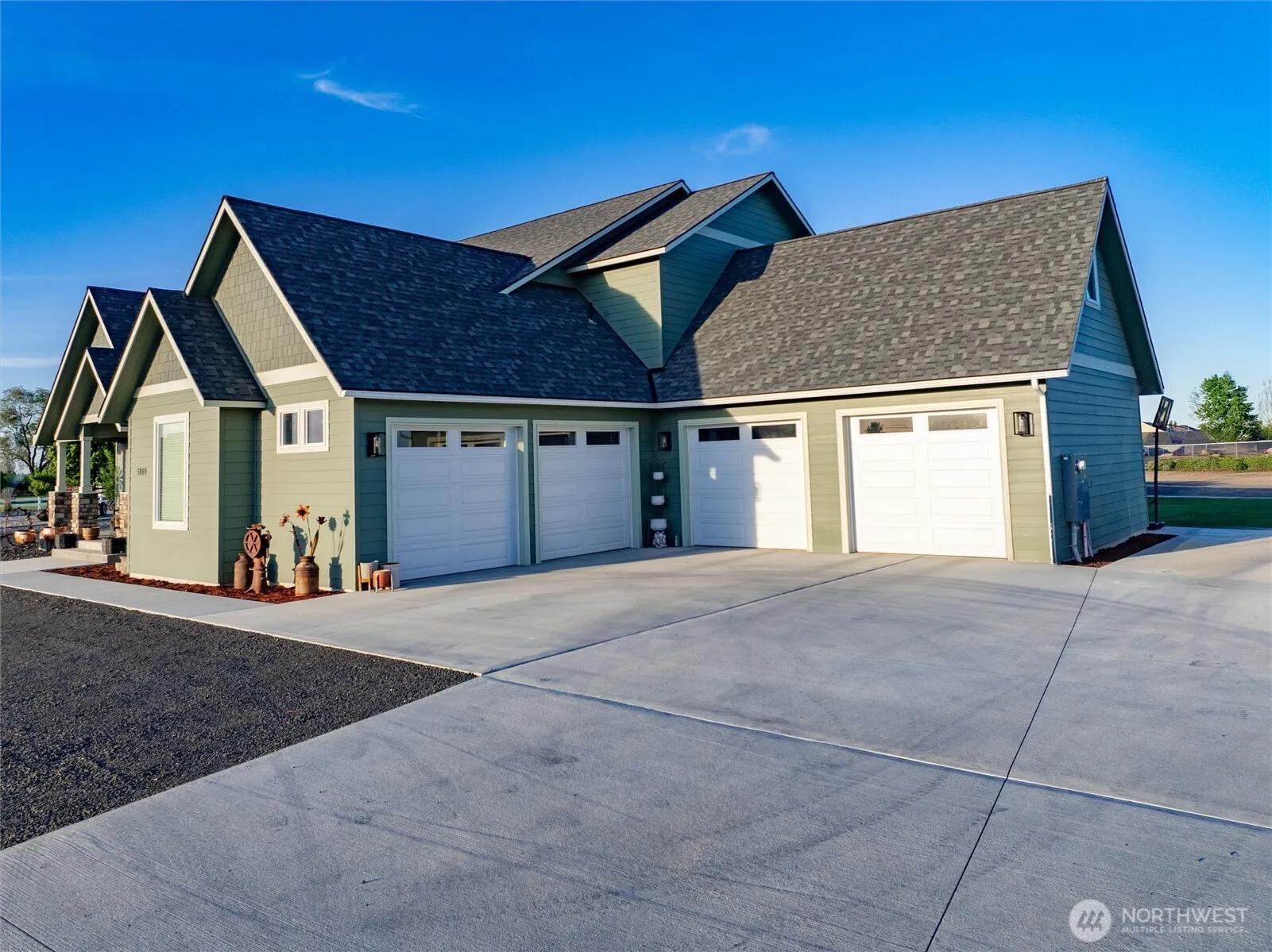 Property photo for 5889 Ne Road J.2, Moses Lake photo 3