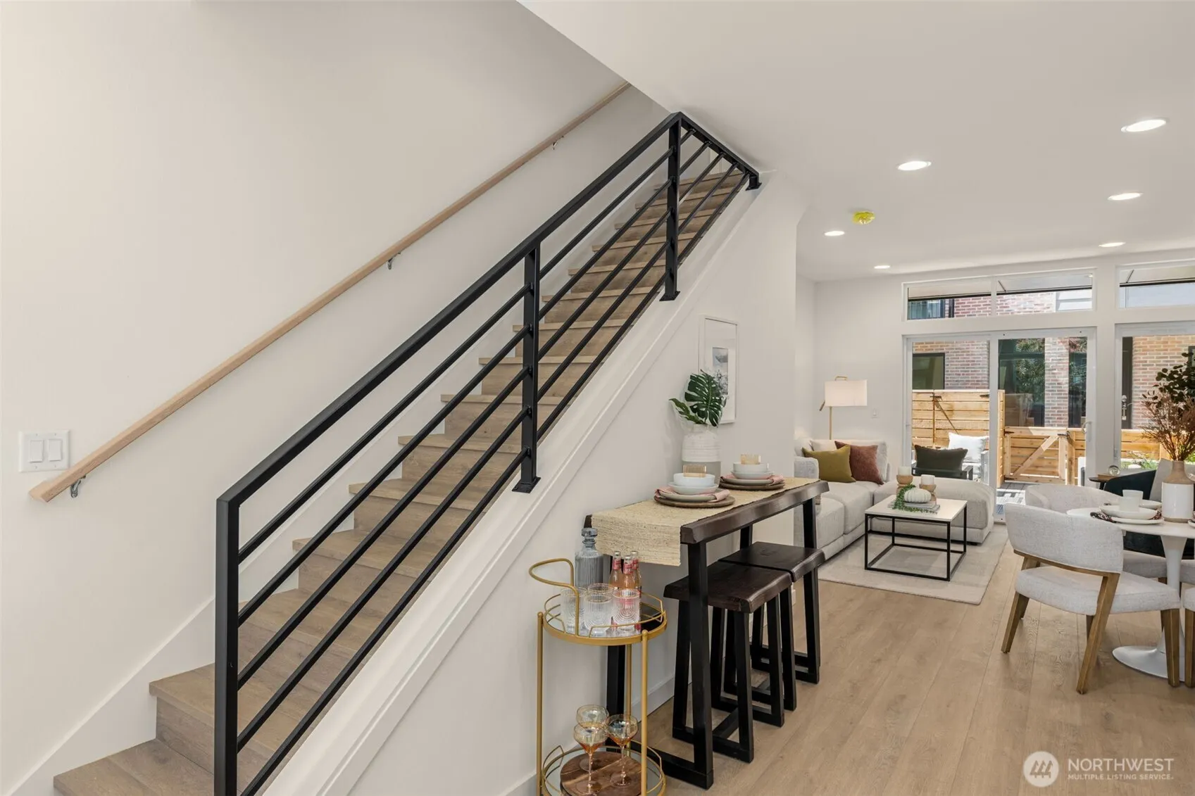 Property photo for 8341 C 12th Avenue Nw, Seattle photo 4