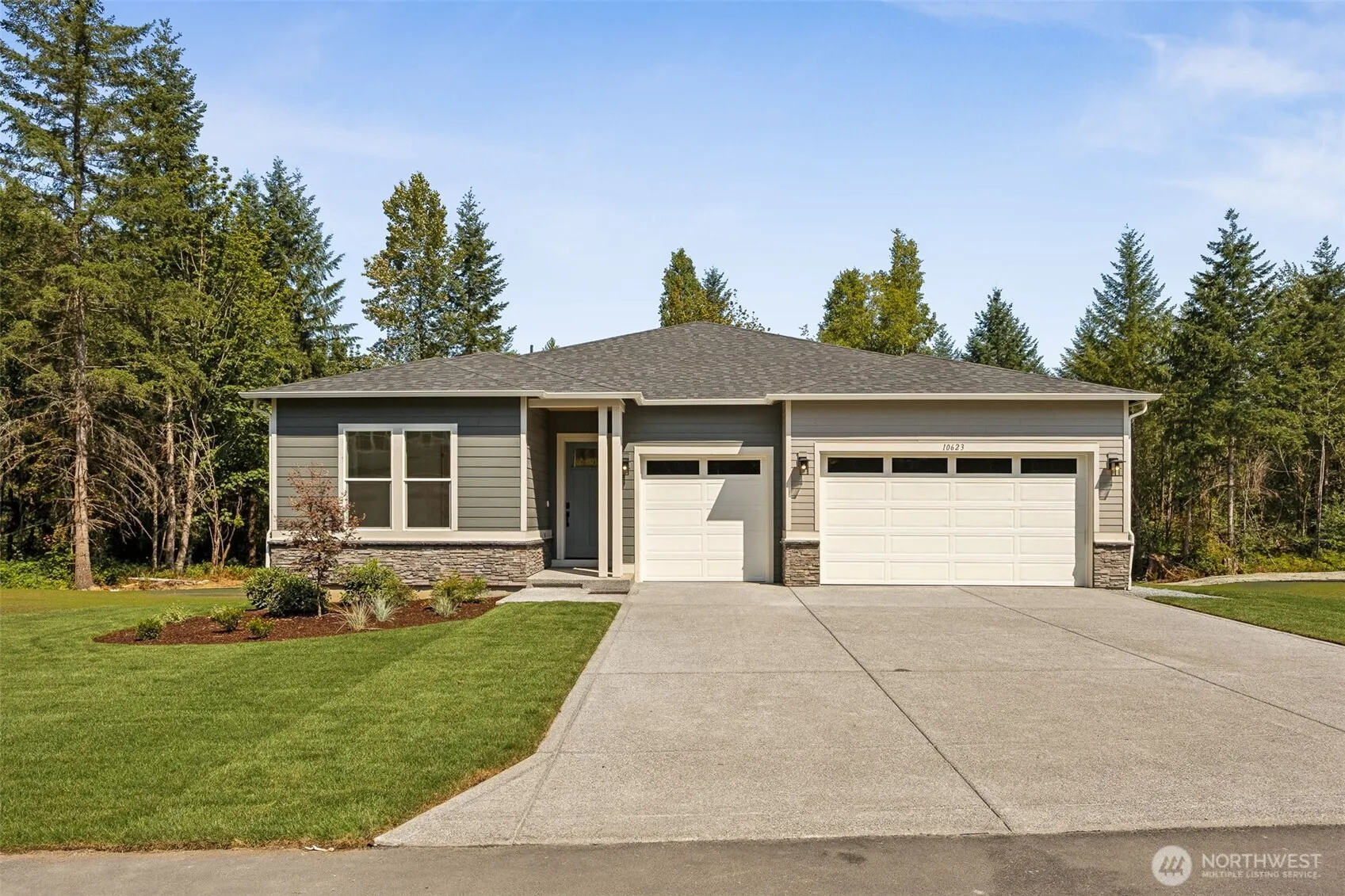 Property photo for 10619 132nd Avenue Ne #101, Lake Stevens