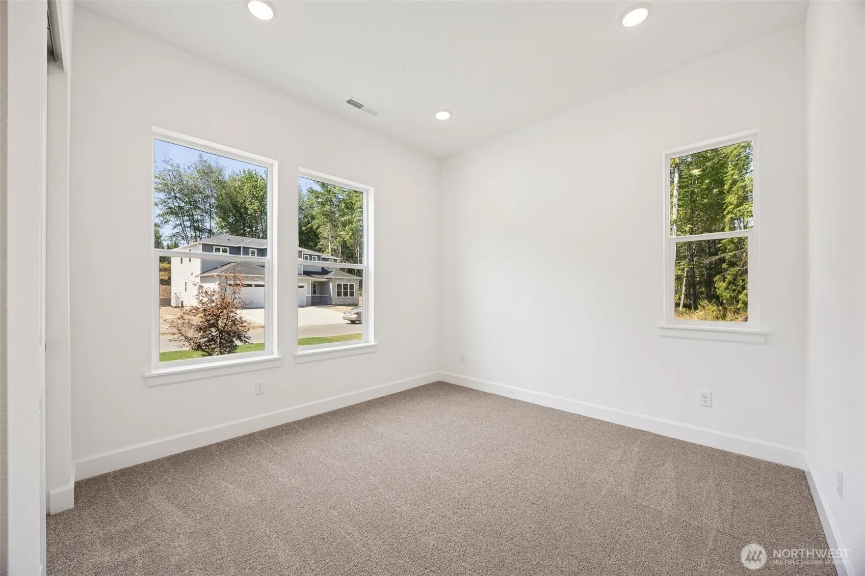 Property photo for 10619 132nd Avenue Ne #101, Lake Stevens photo 4