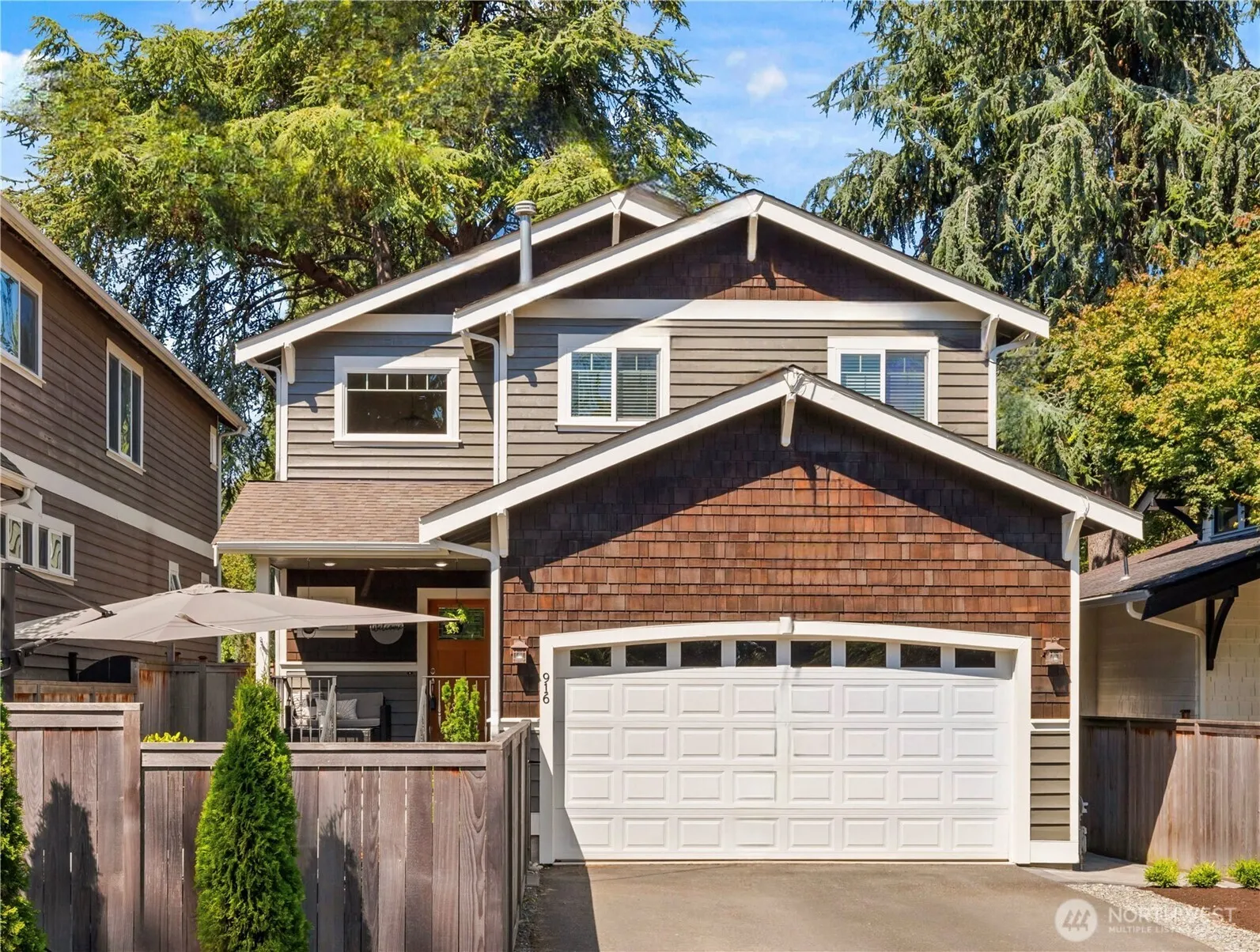 Property photo for 916 Sw Austin Street, Seattle