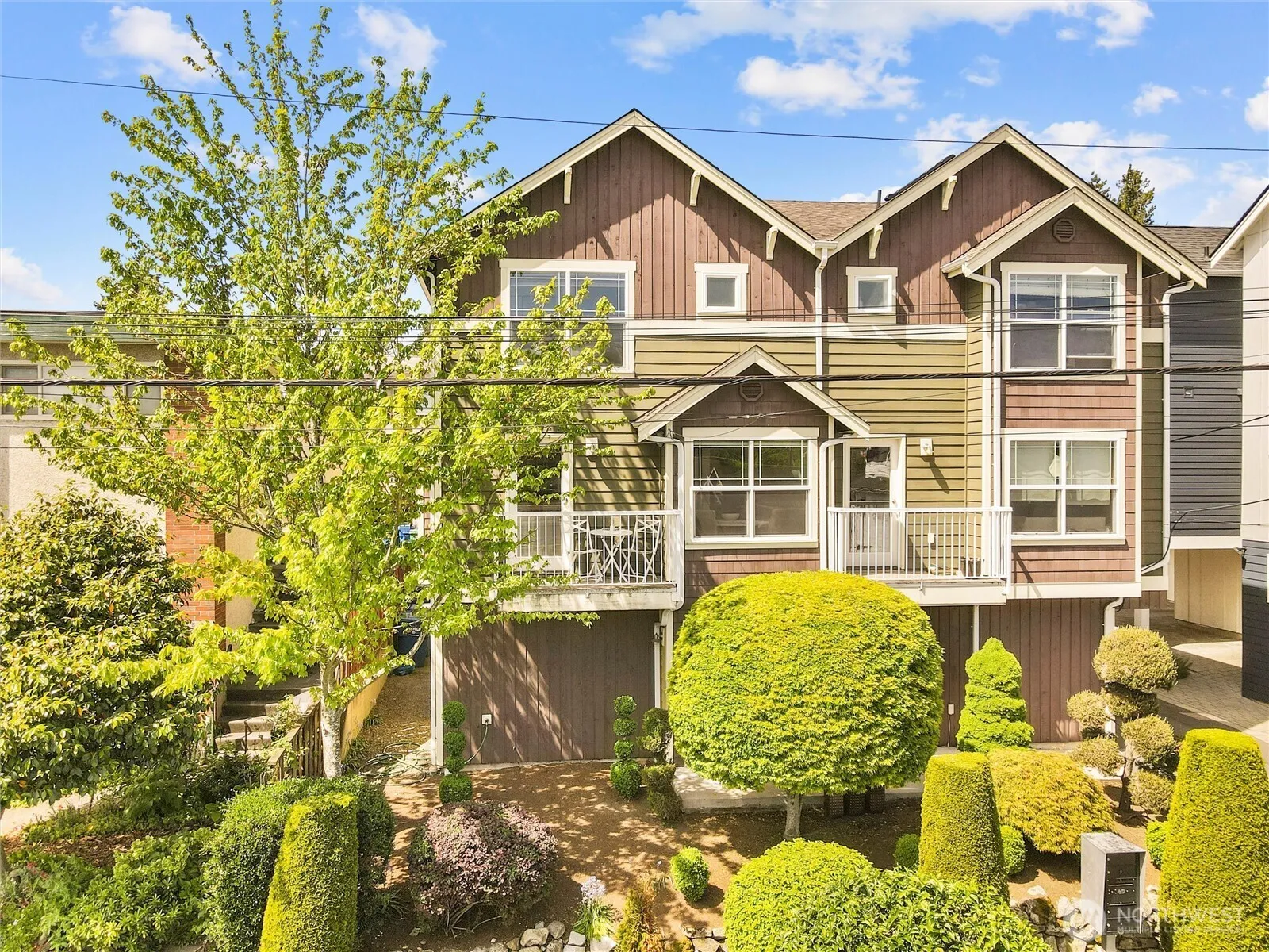 Property photo for 4507 Woodland Park Avenue N #a, Seattle
