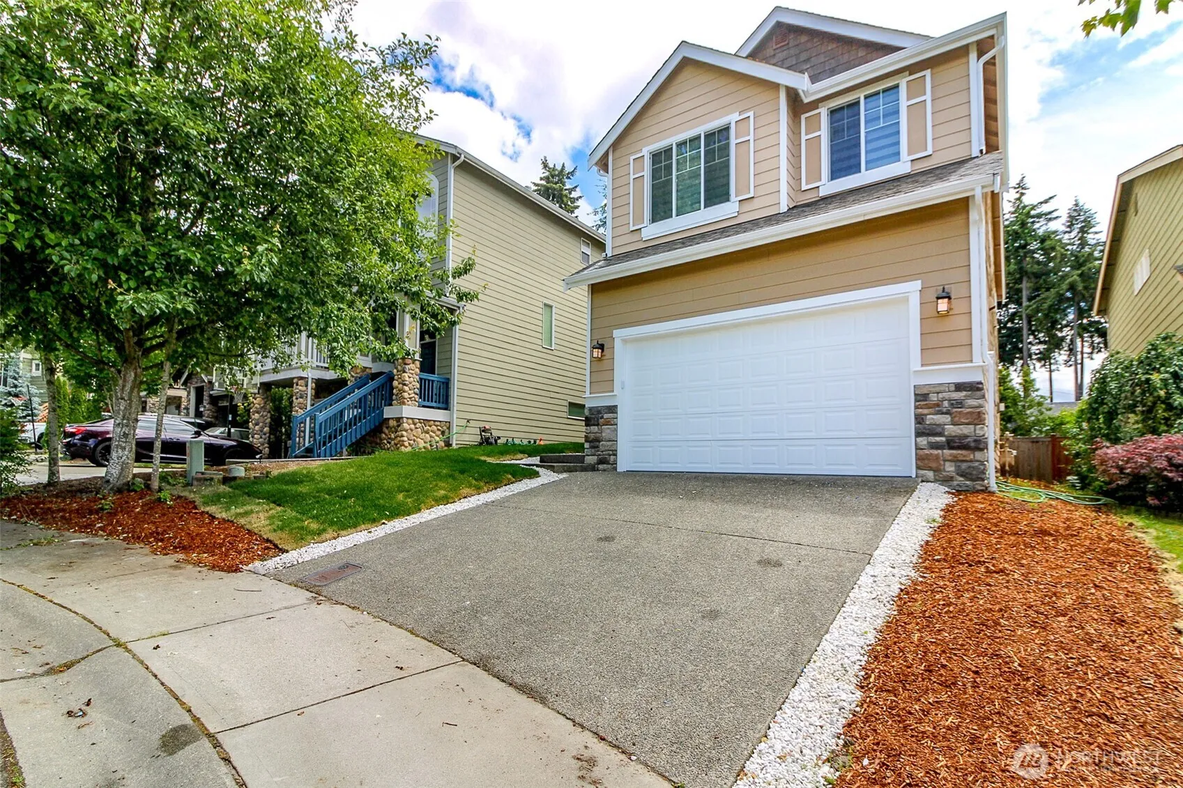 Property photo for 9449 S 196th Place, Renton photo 2