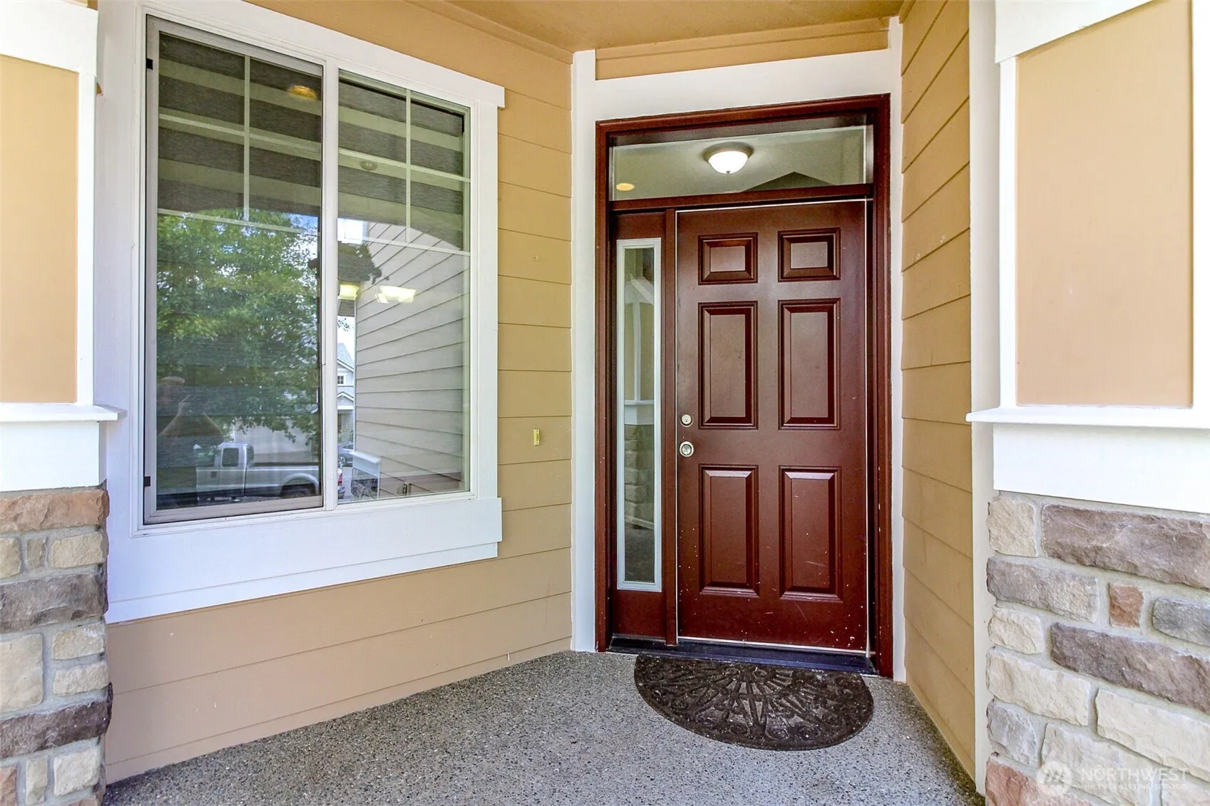Property photo for 9449 S 196th Place, Renton photo 3
