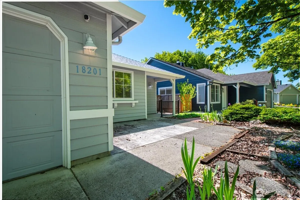 Property photo for 18201 Se 19th Street, Vancouver photo 2