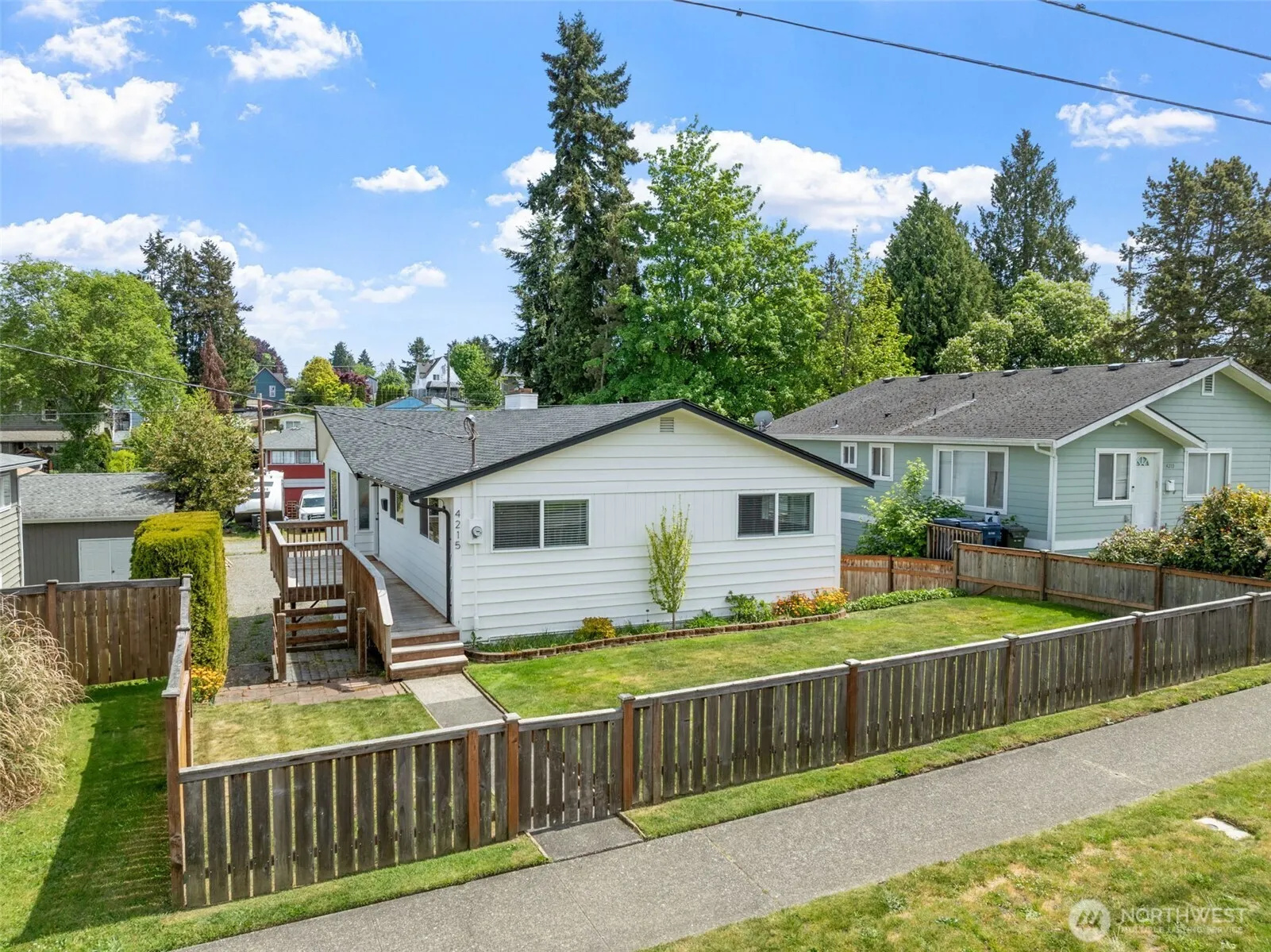 Property photo for 4215 N Ferdinand Street, Tacoma photo 2