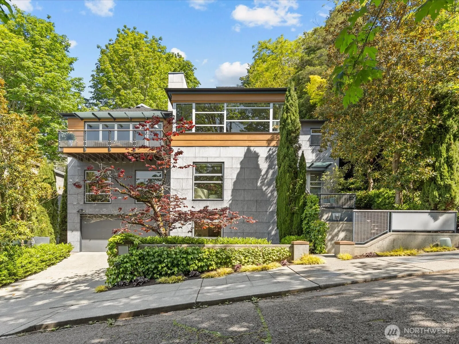Property photo for 3332 E Ford Place, Seattle