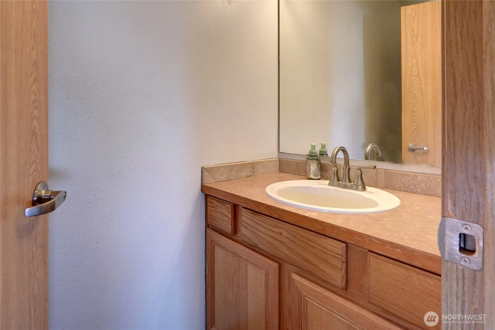 Property photo for 2824 187th Street E, Tacoma photo 5