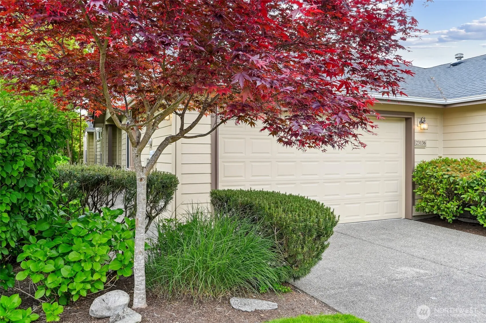 23136 Ne 127th Way, Redmond