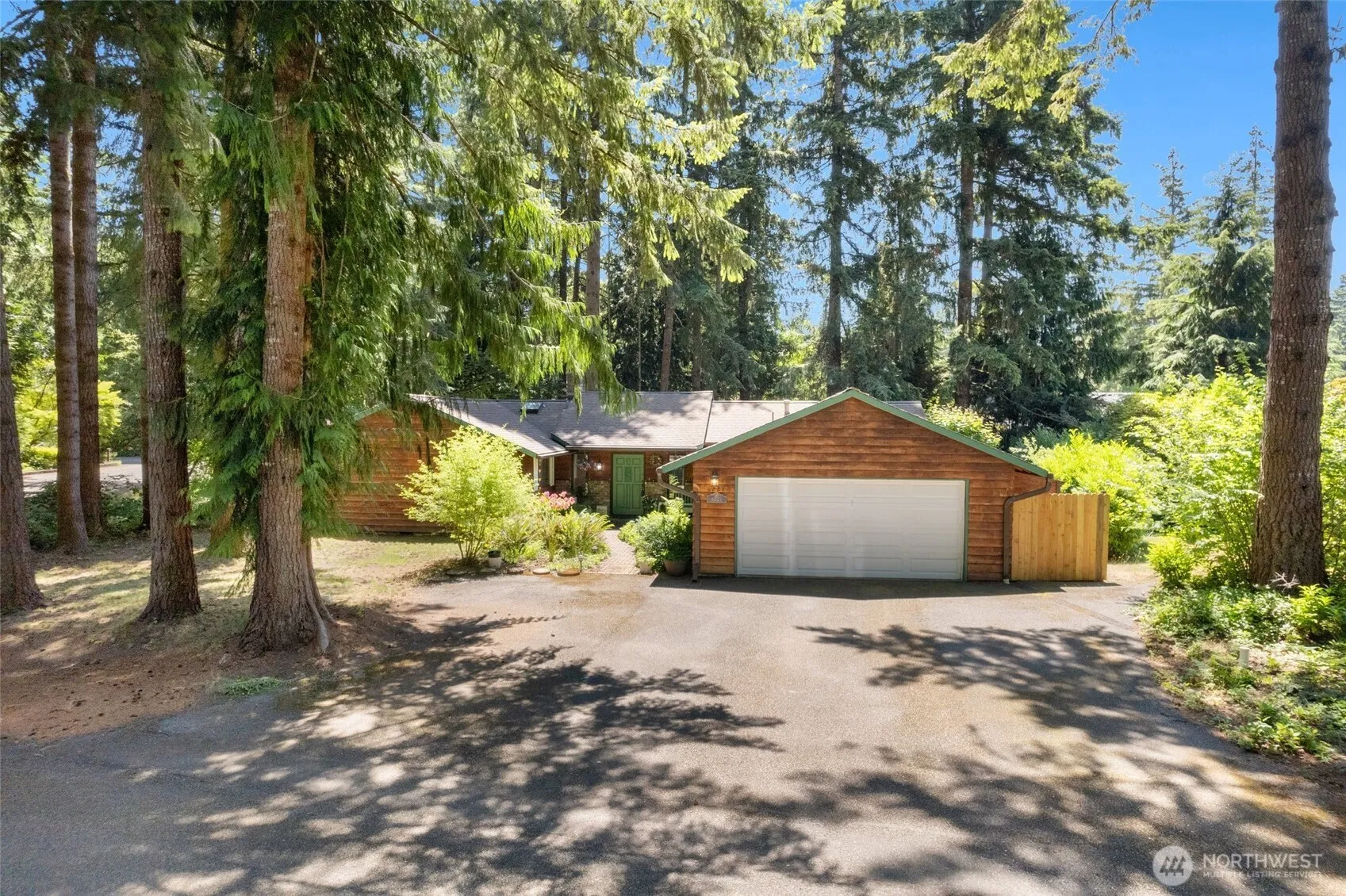 Property photo for 6221 Neylon Drive Sw, Olympia