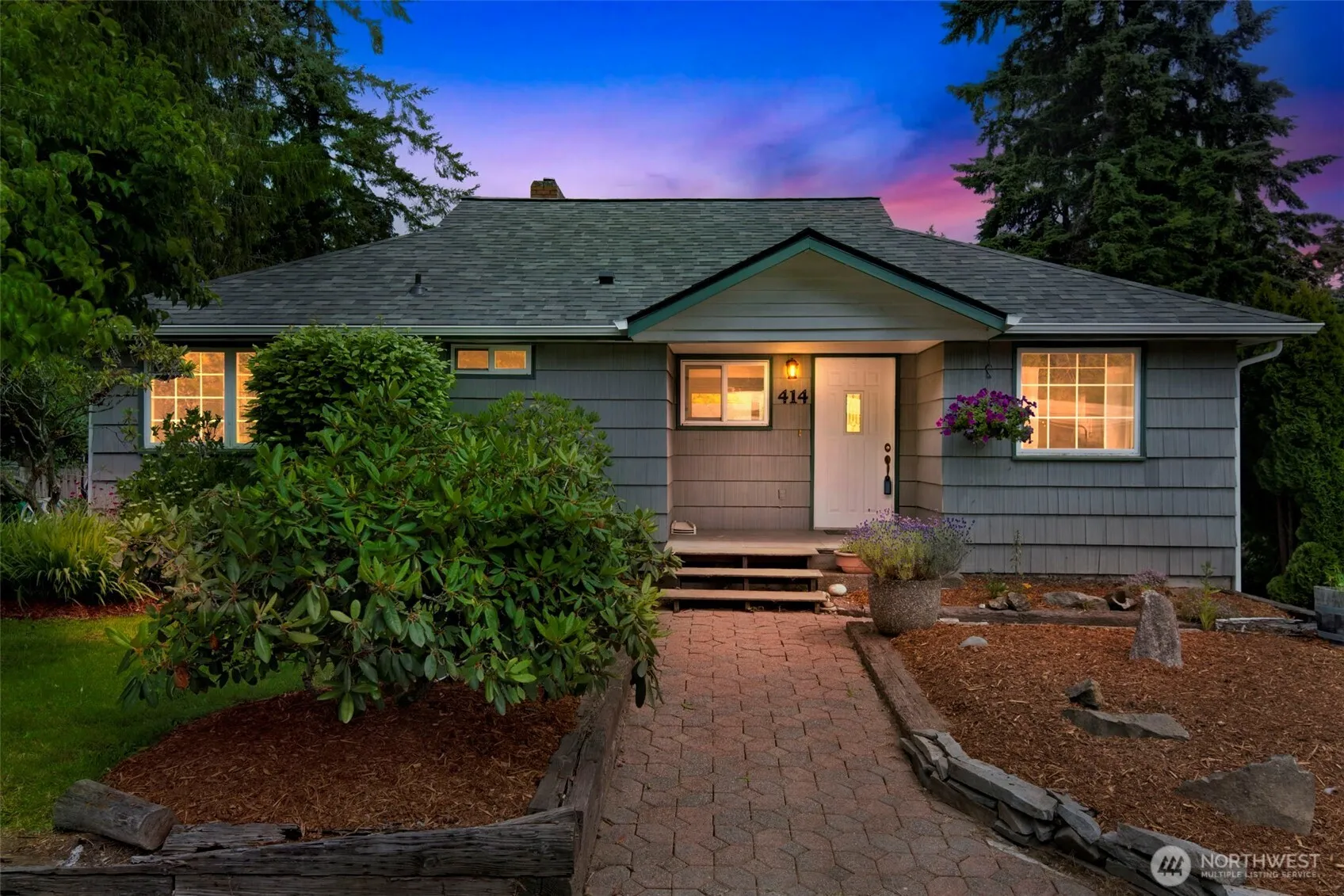 Property photo for 414 W Wyandotte Avenue, Shelton photo 2