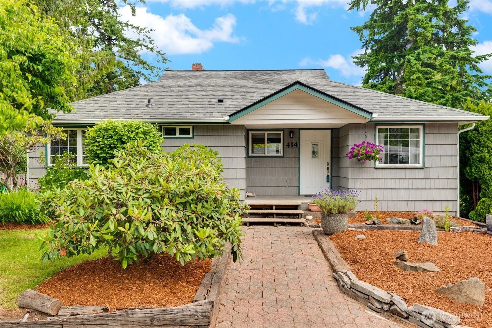 Property photo for 414 W Wyandotte Avenue, Shelton