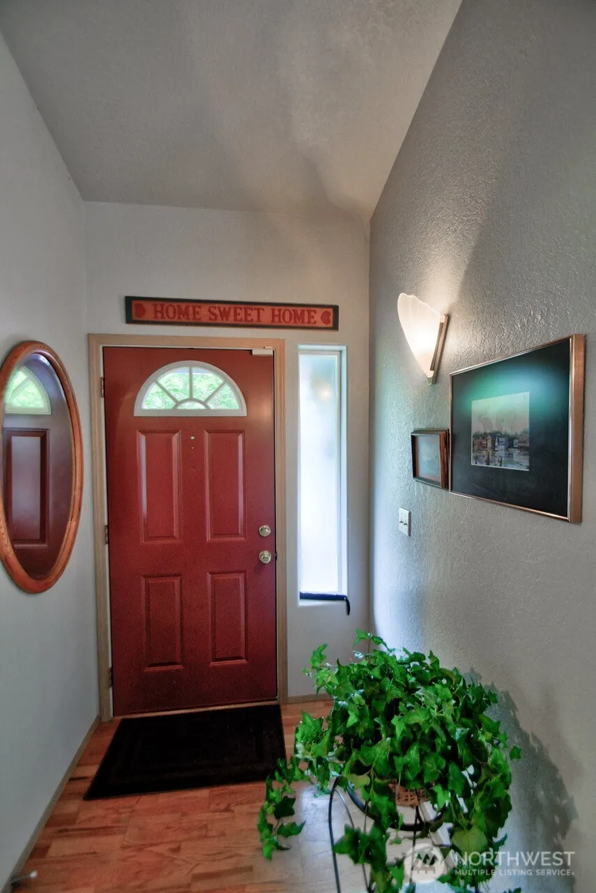 Property photo for 4509 Waterford Lane Se, Lacey photo 5