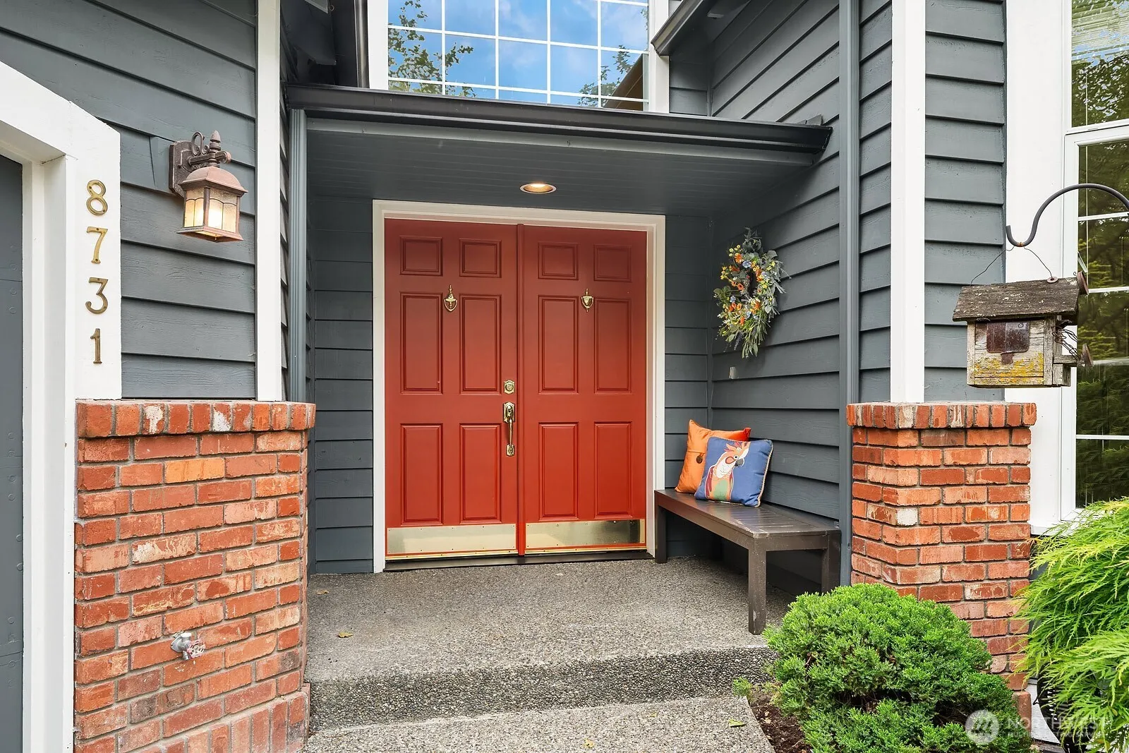 Property photo for 8731 Ne 144th Court, Kirkland photo 3
