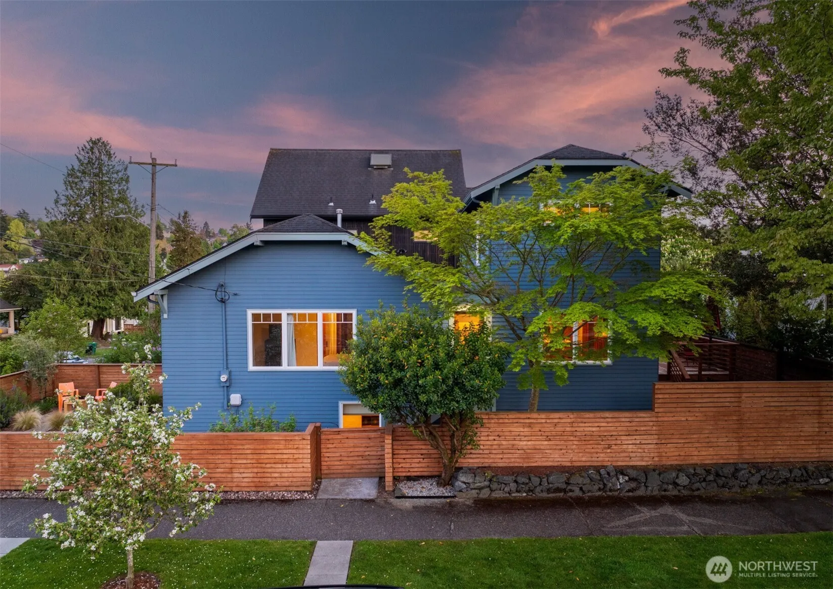 Property photo for 235 29th Avenue E, Seattle