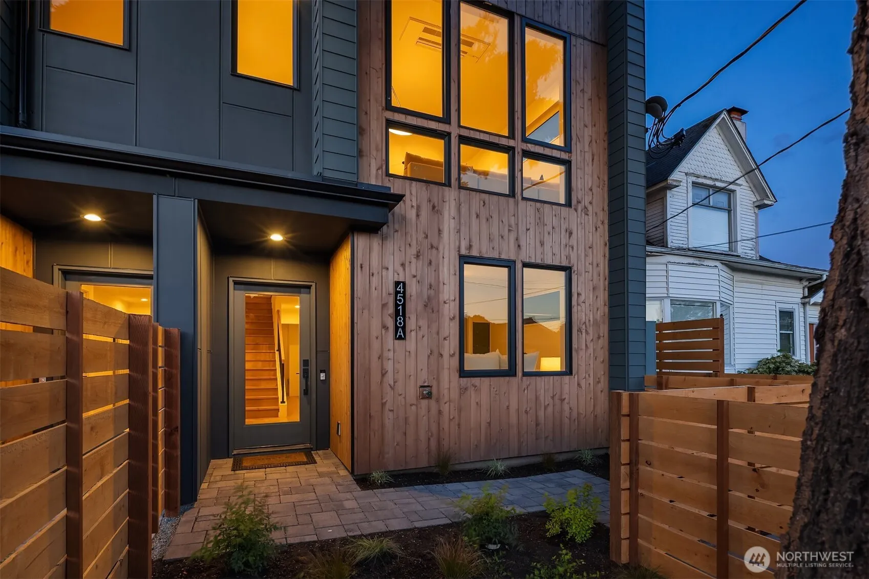 Property photo for 4518 Corliss Avenue N #a, Seattle photo 3