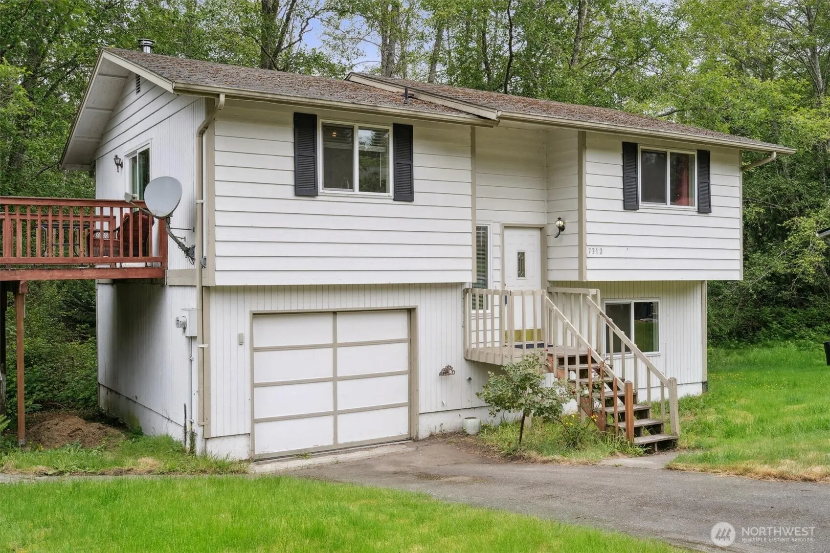 Property photo for 7312 Blackbird Drive Ne, Bremerton