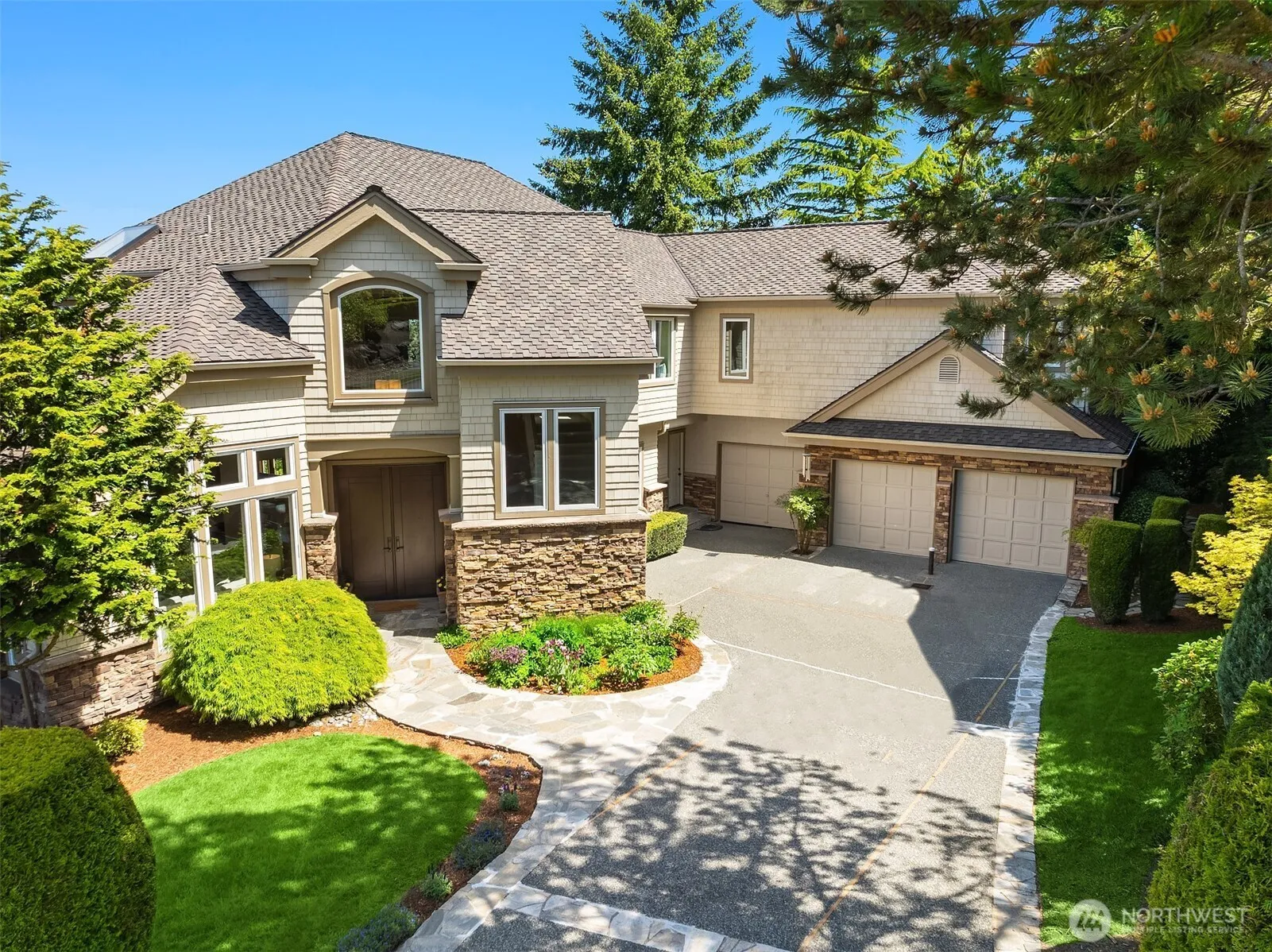Property photo for 5874 169th Avenue Se, Bellevue