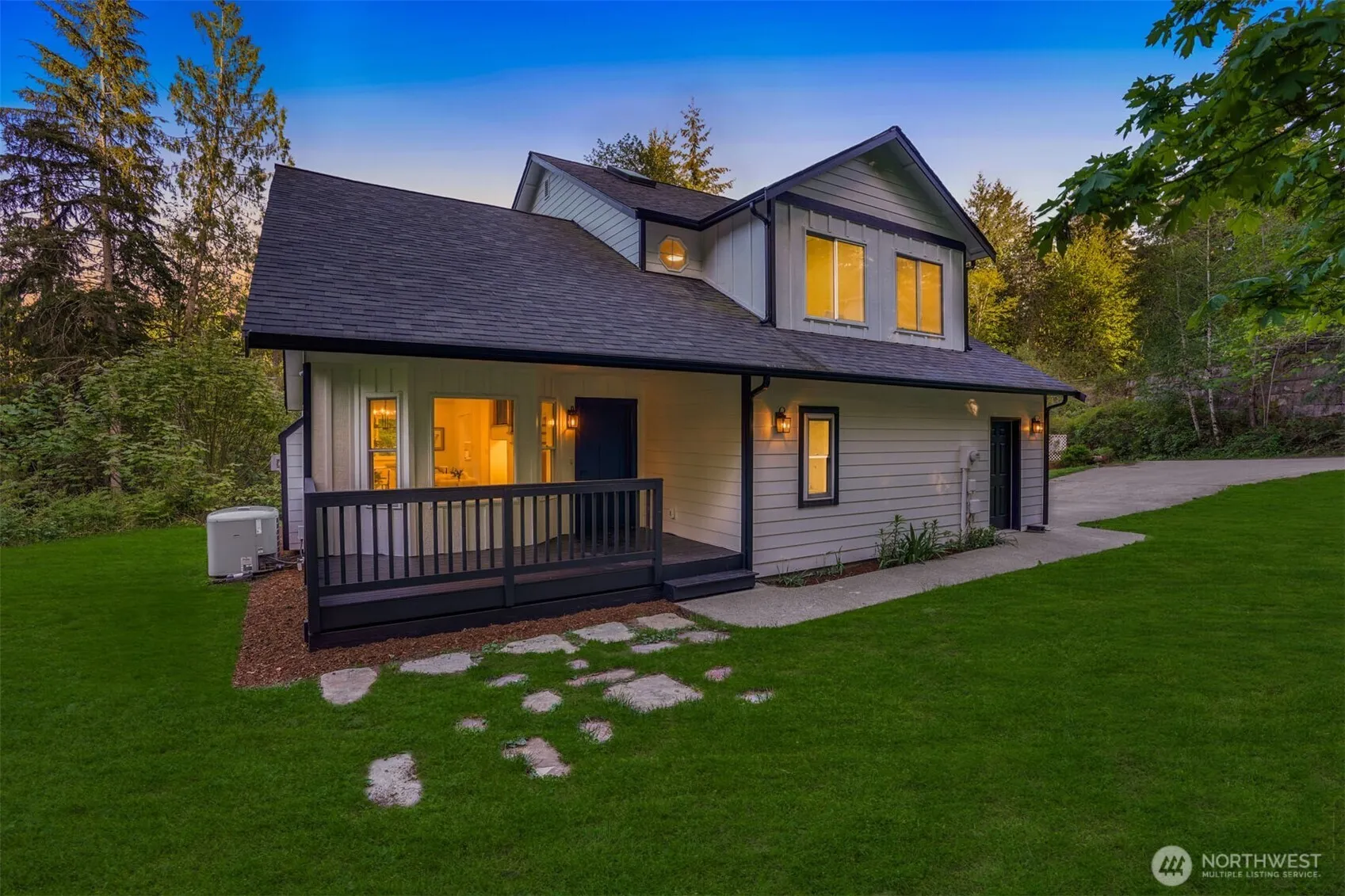 Property photo for 3927 Sw Franway Lane, Port Orchard