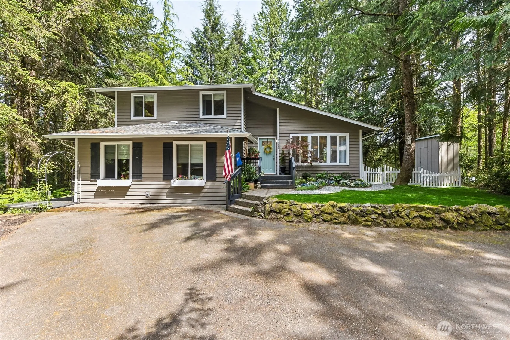 Property photo for 7533 Ebbert Drive Se, Port Orchard