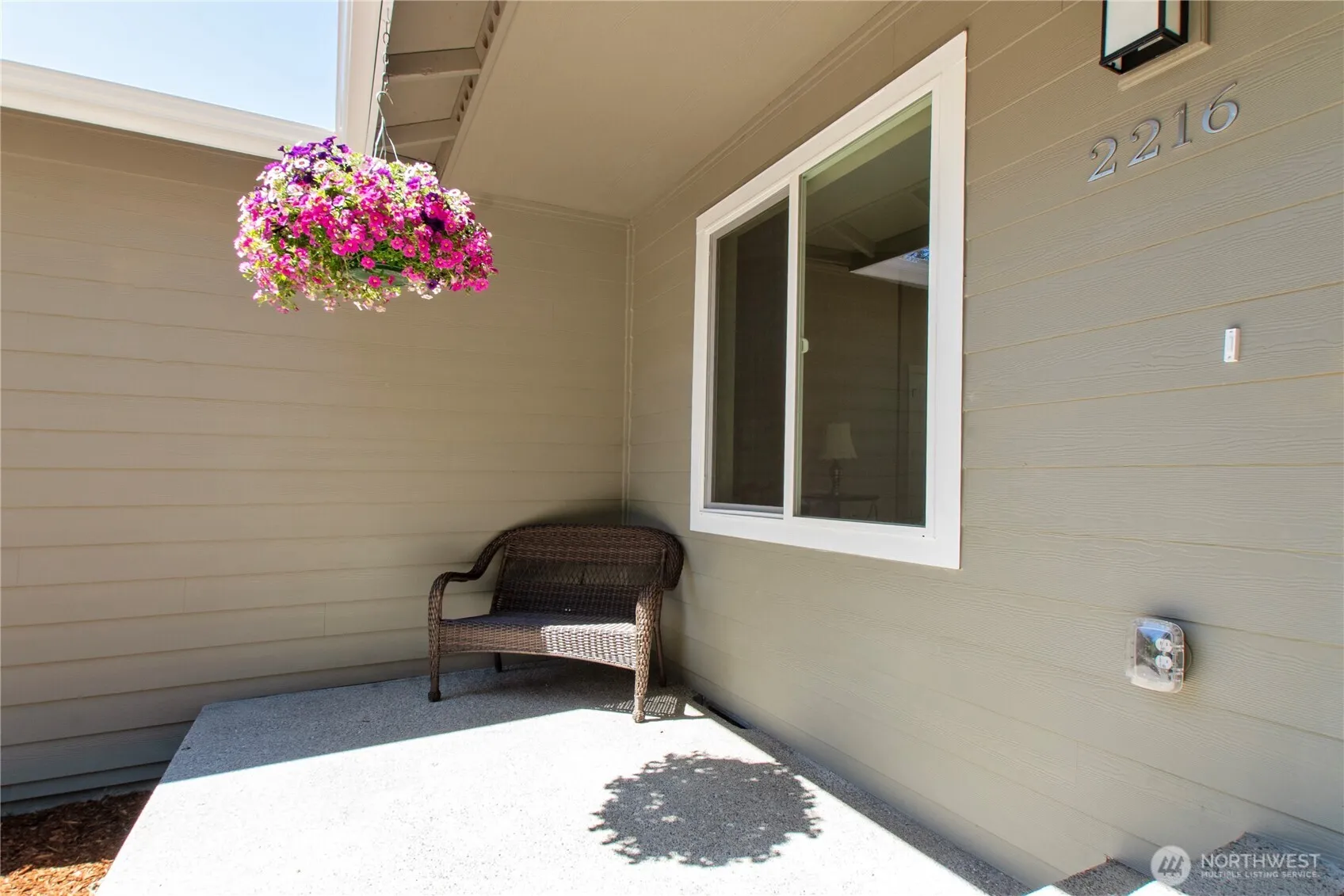 Property photo for 2216 Westwind Drive Nw, Olympia photo 3