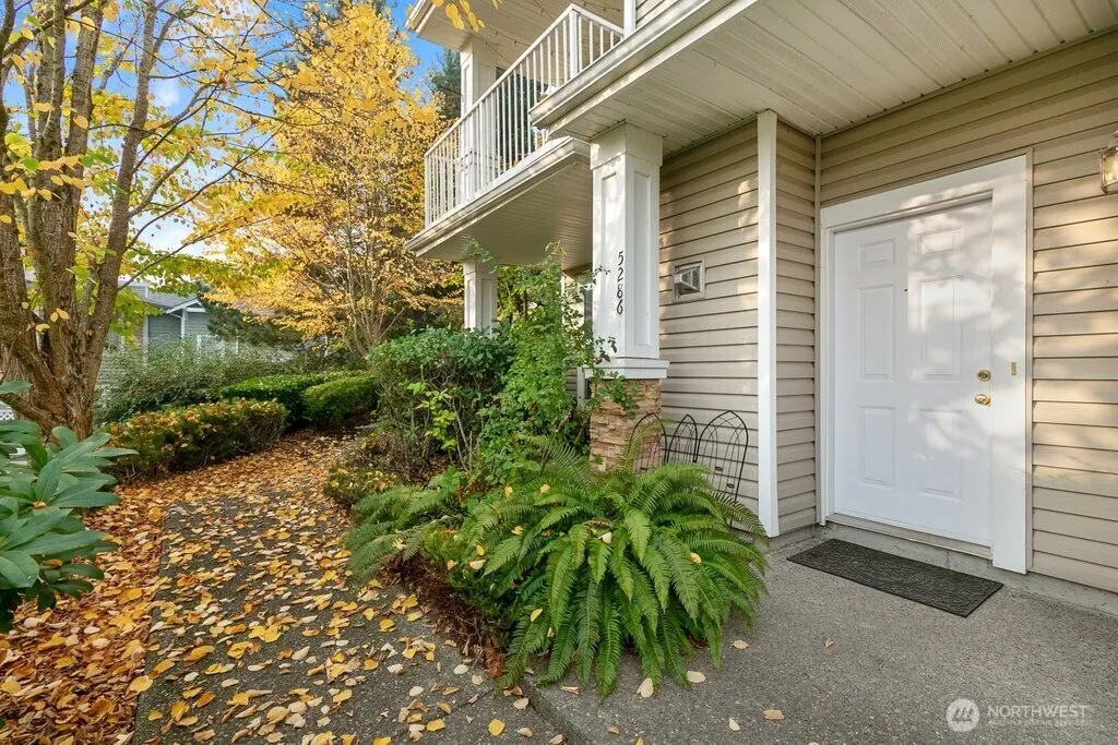 Property photo for 5286 236th Place Se, Issaquah photo 3