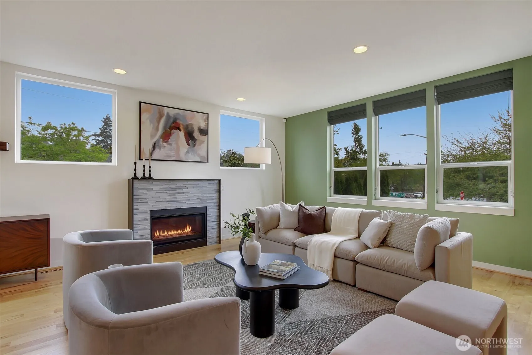 Property photo for 800 Nw 57th Street, Seattle photo 5
