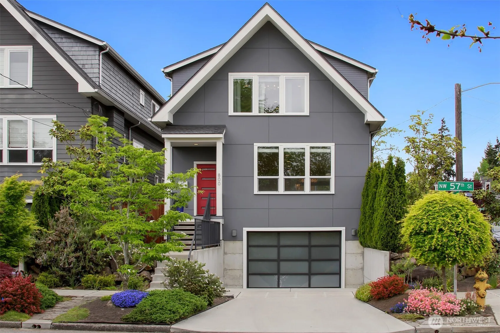 Property photo for 800 Nw 57th Street, Seattle