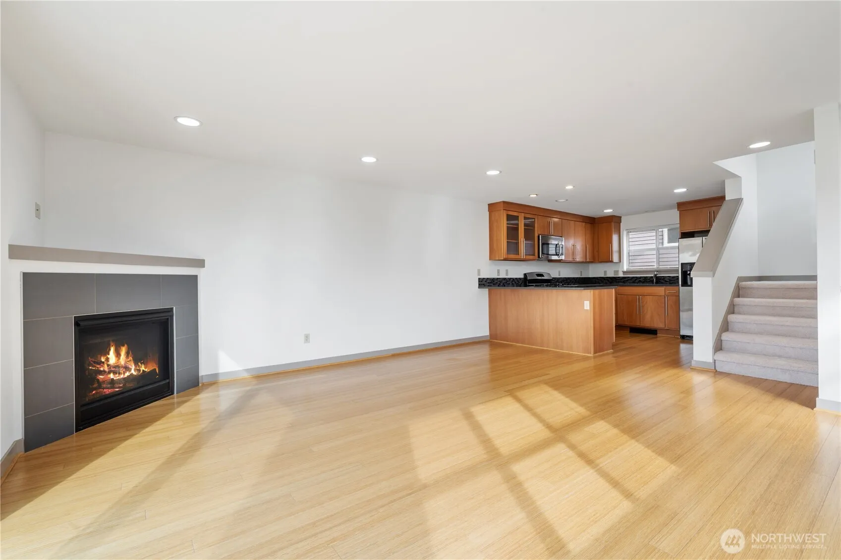 Property photo for 927 N 85th St #b, Seattle photo 5