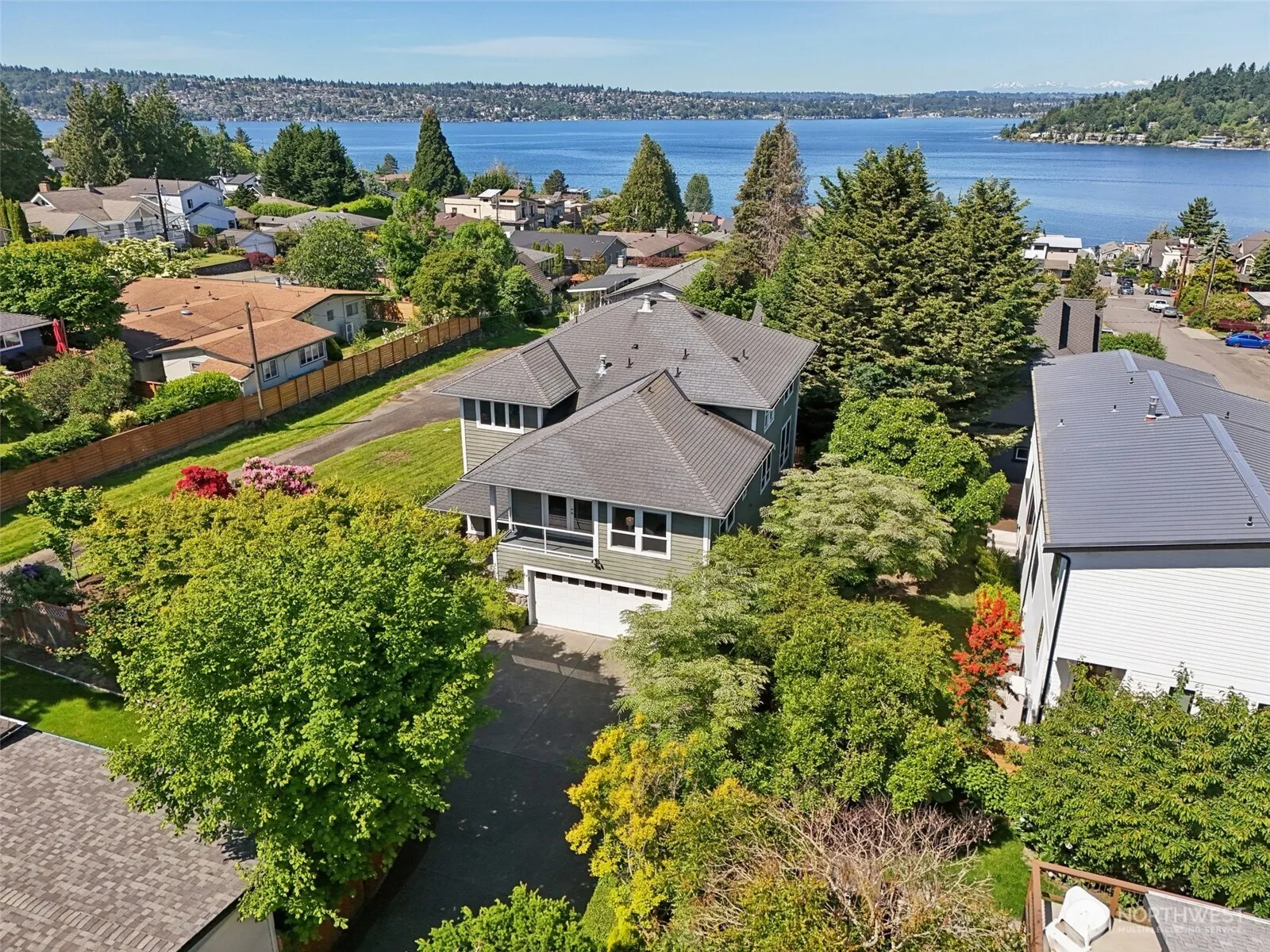 3619 Park Avenue N, Renton
