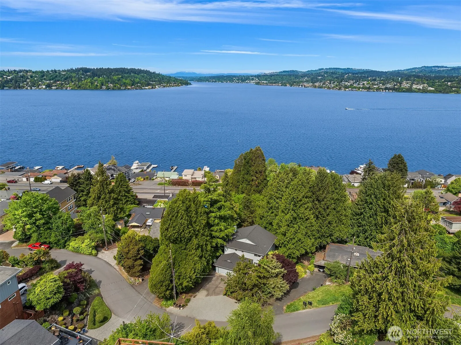 Property photo for 10504 Dixon Drive S, Seattle