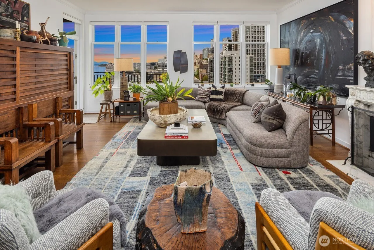 1009 Western Avenue #1203, Seattle