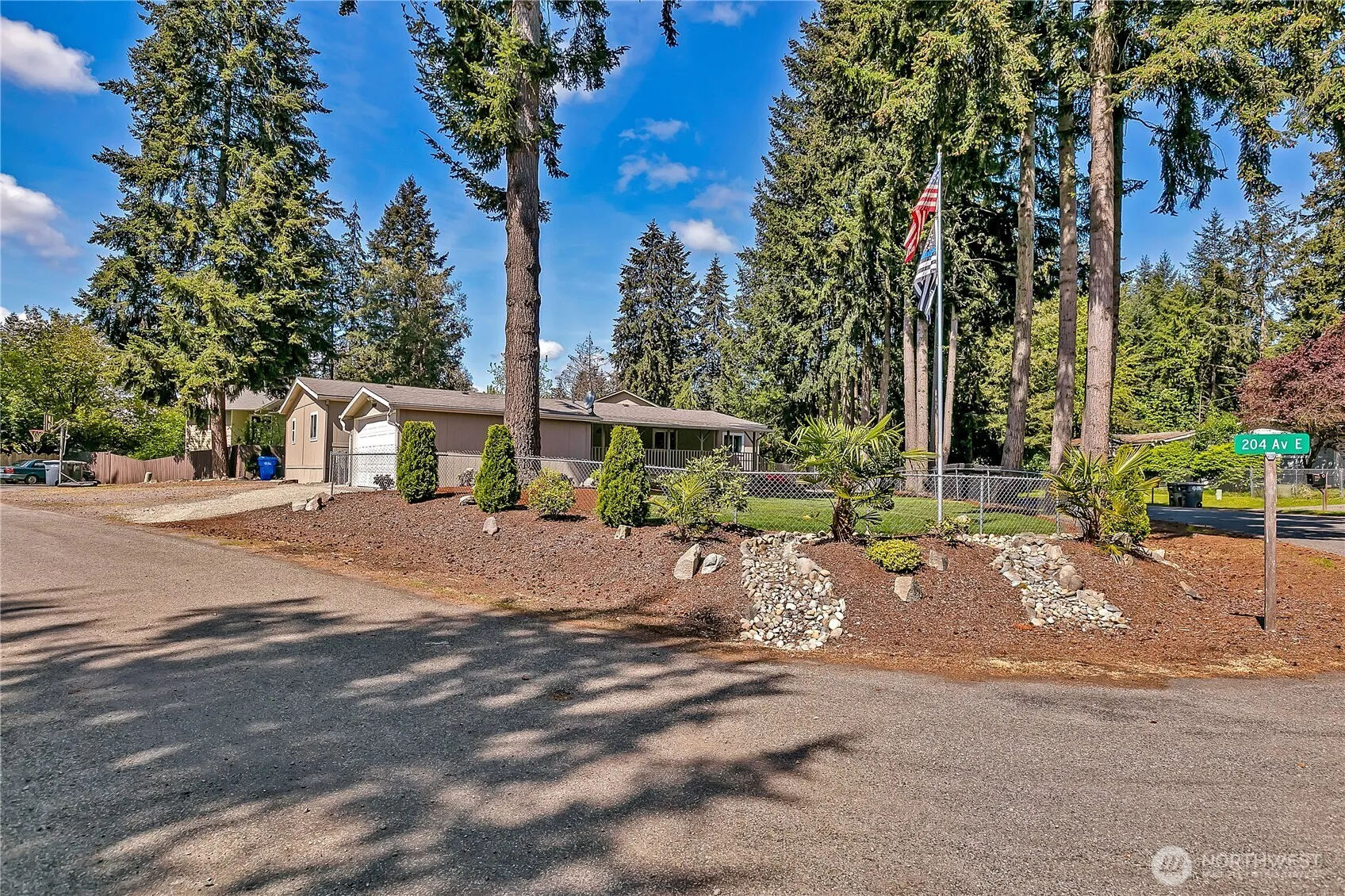Property photo for 20404 113th Street E, Bonney Lake photo 2