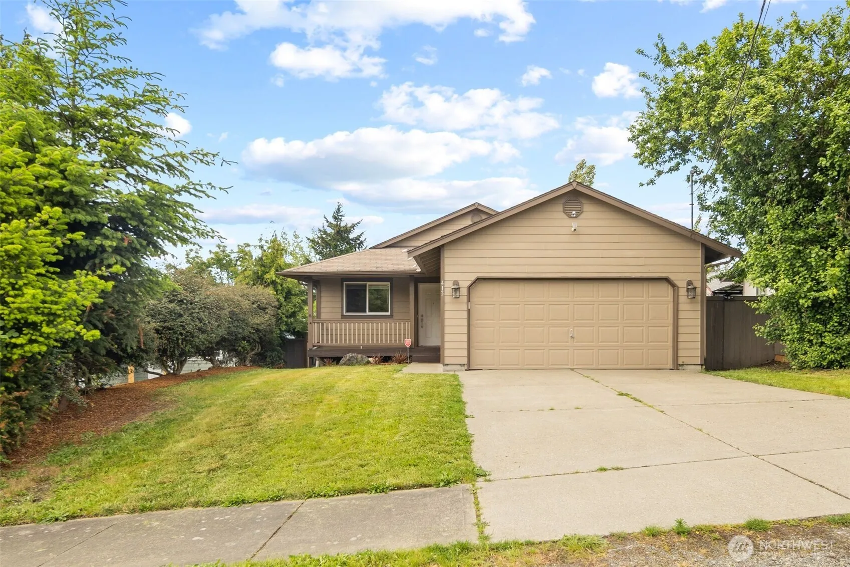 Property photo for 413 E 65th Street, Tacoma