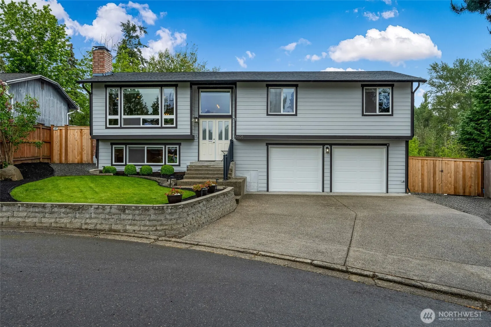 Property photo for 6608 56th Place Ne, Marysville