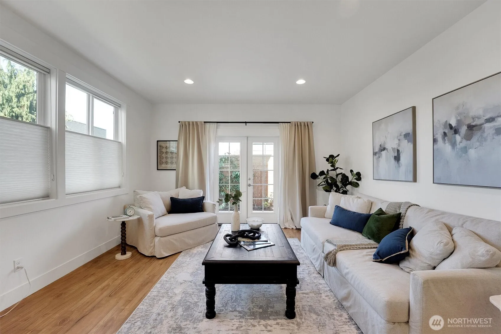 Property photo for 10230 17th Avenue Sw, Seattle