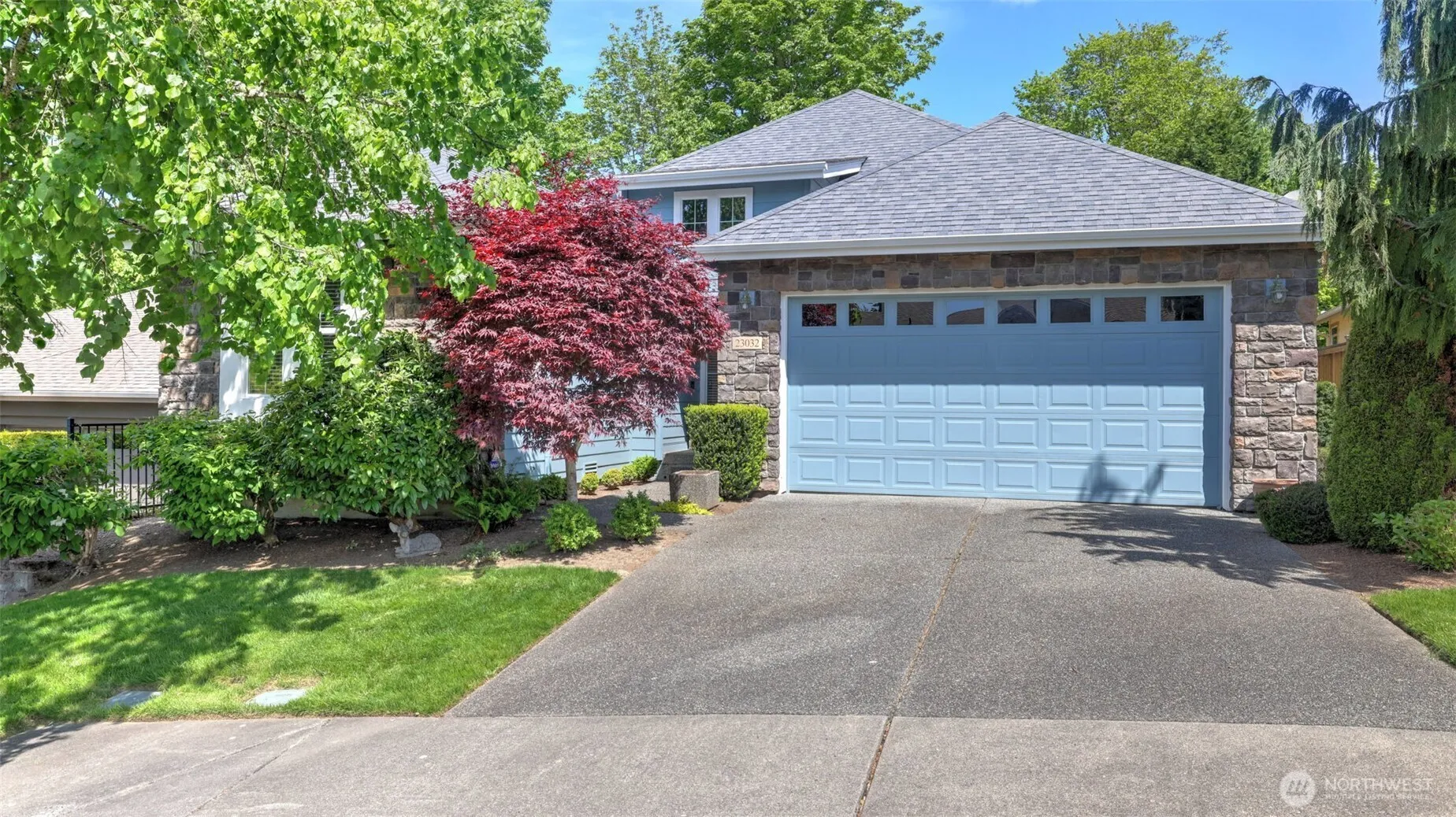 23032 Ne 139th Court, Redmond
