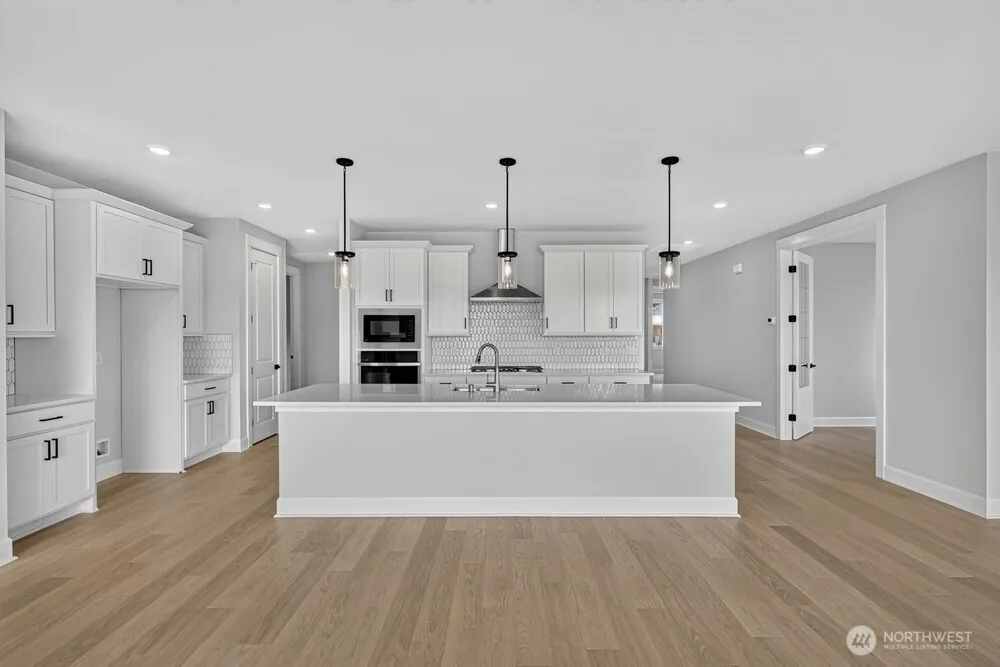 Property photo for 2918 Balsamroot Drive Se, Lacey photo 3
