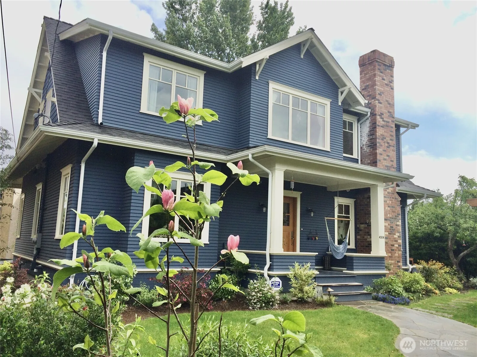 Property photo for 4504 37th Avenue Ne, Seattle