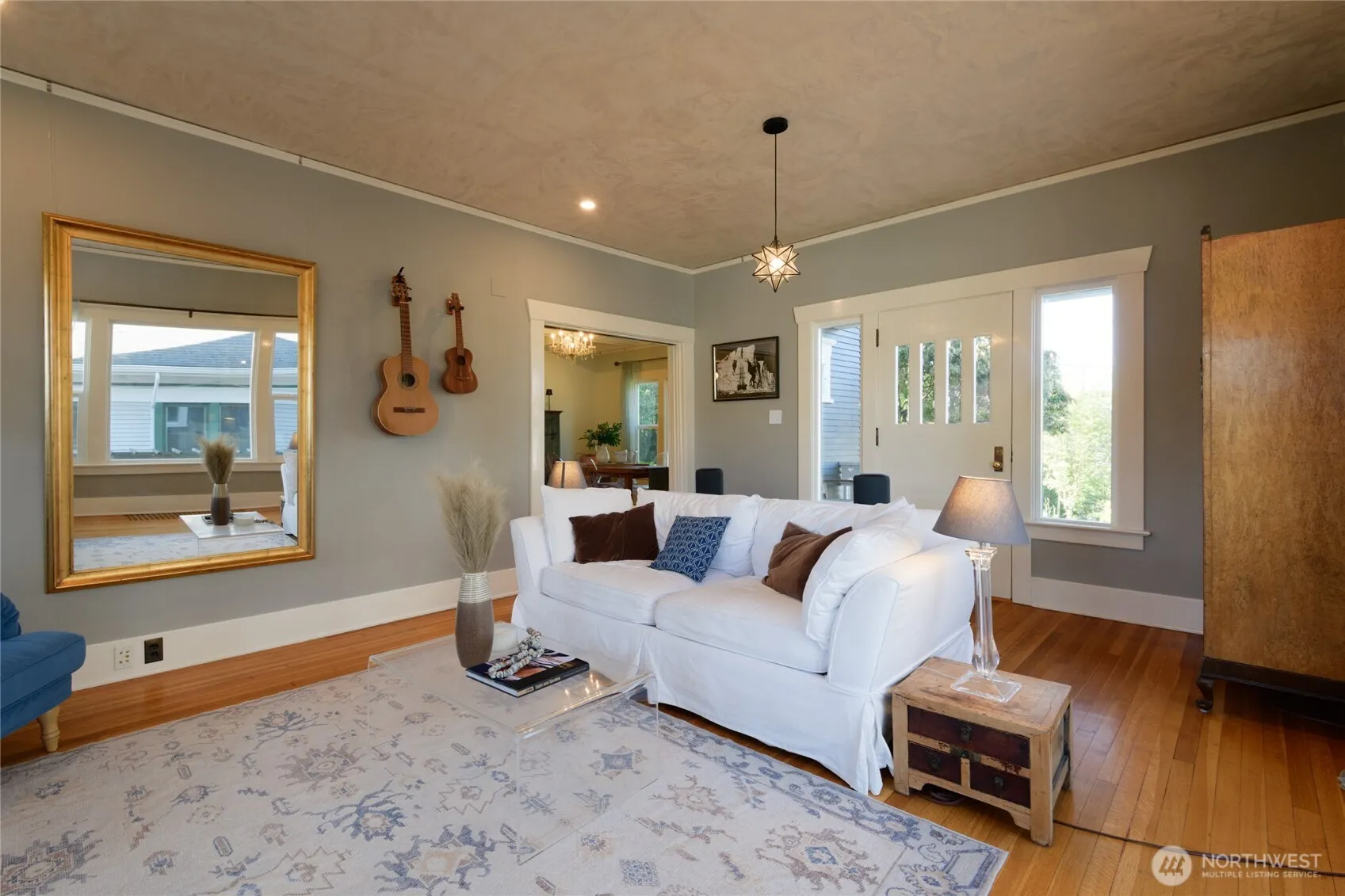 Property photo for 333 N 75th Street, Seattle photo 4