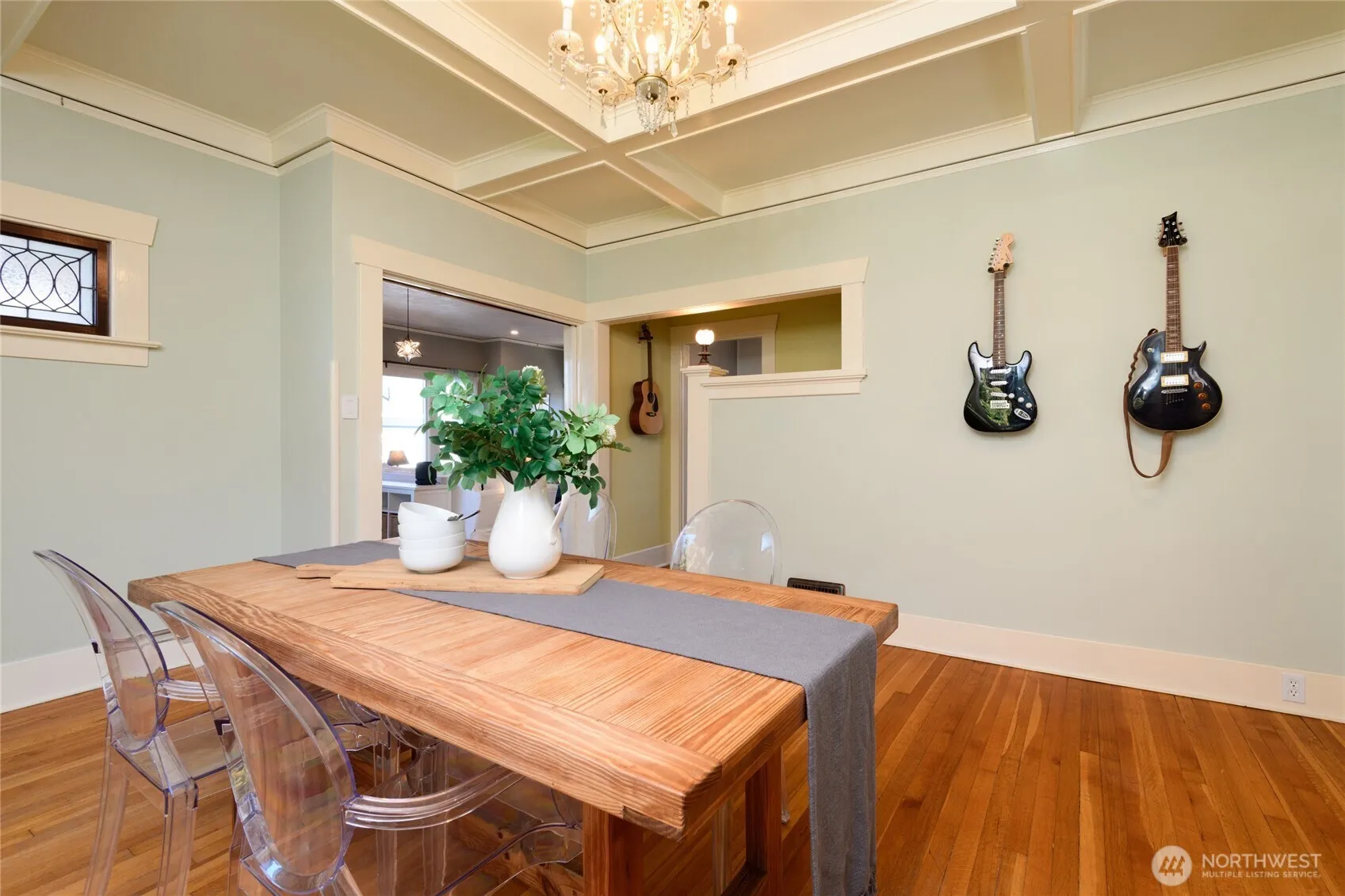Property photo for 333 N 75th Street, Seattle photo 5
