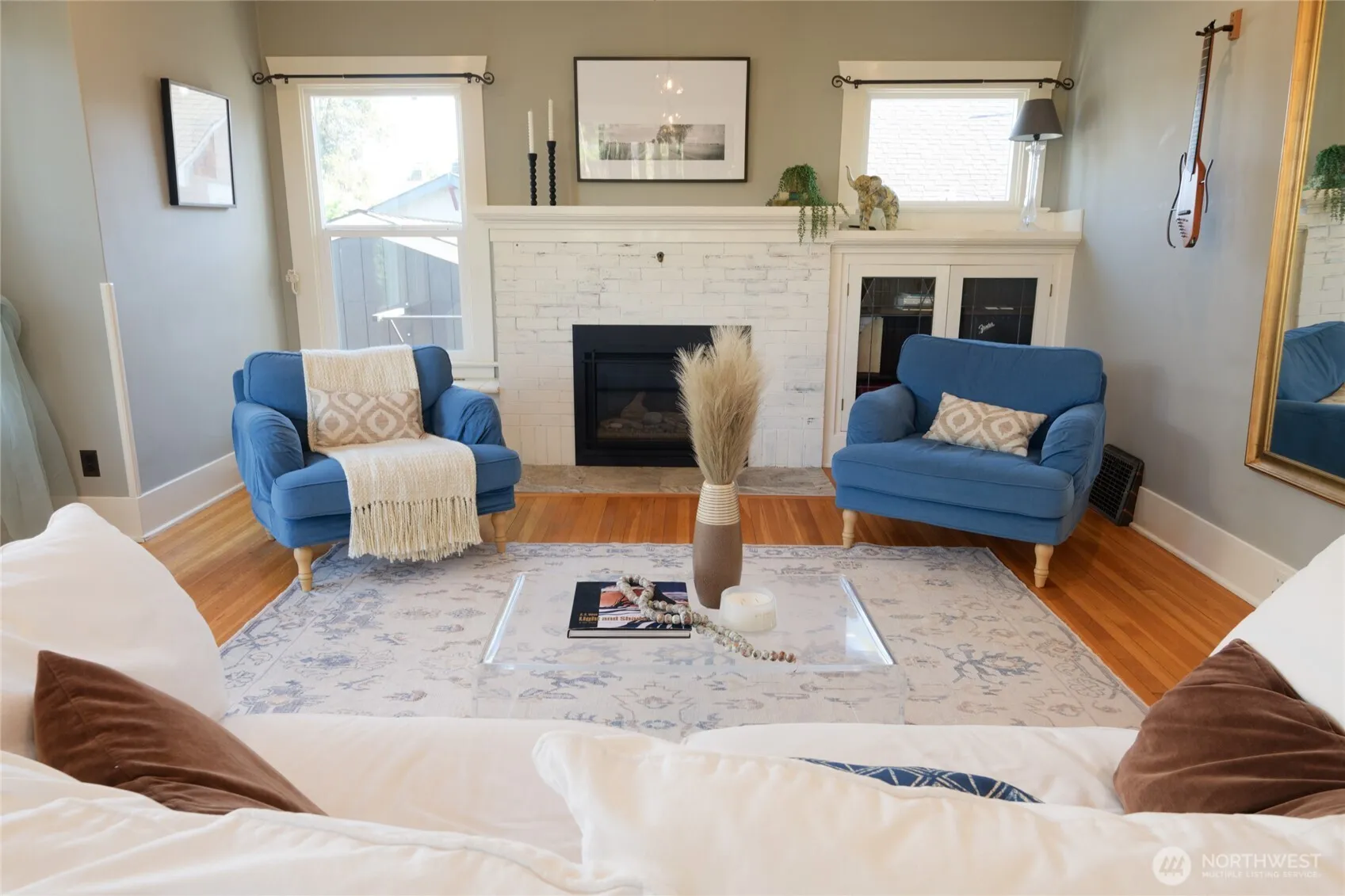 Property photo for 333 N 75th Street, Seattle photo 2