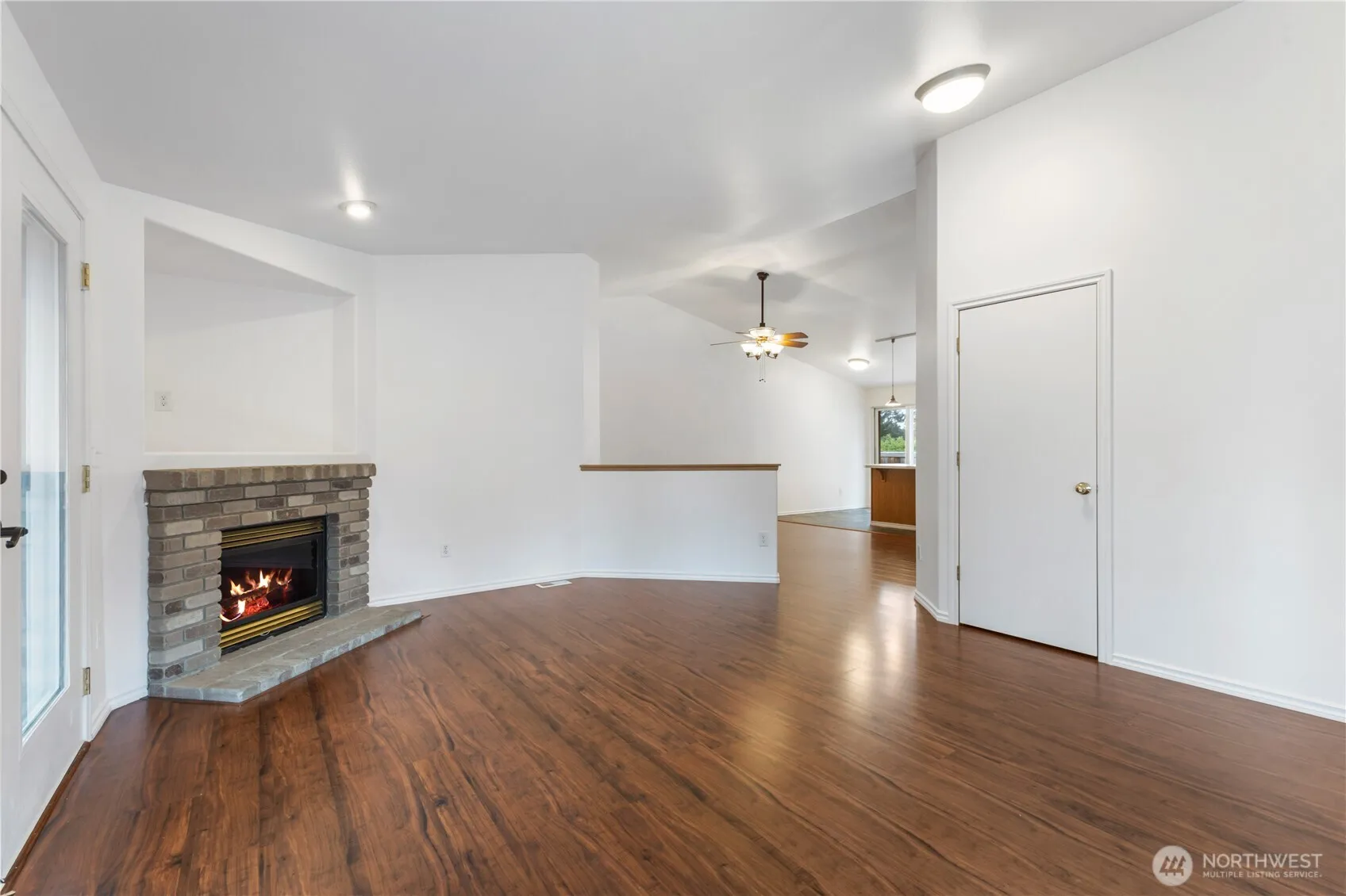 Property photo for 12801 95th Avenue Ct E, Puyallup photo 4