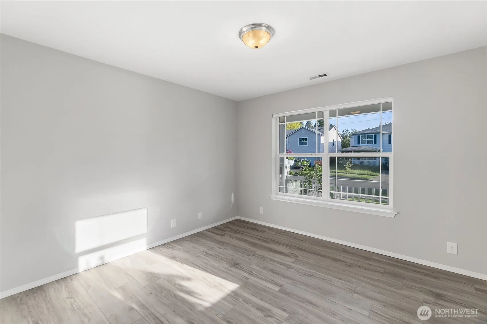 Property photo for 1413 Bethel Park Court Ne, Olympia photo 5