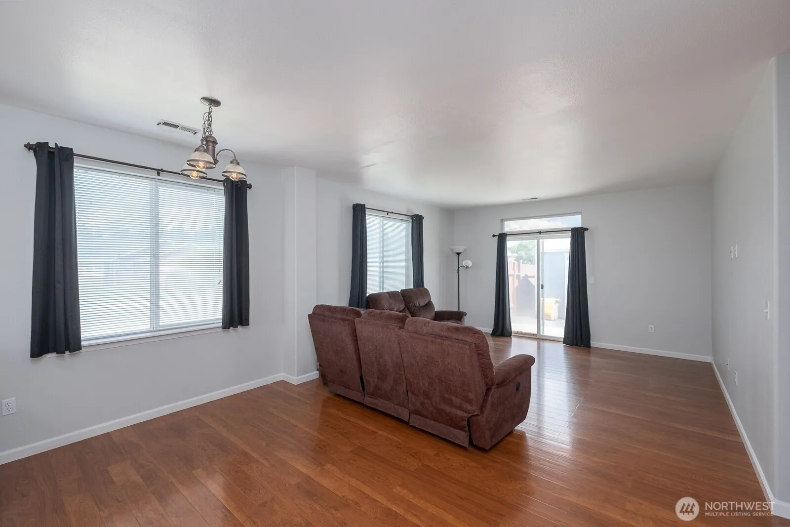 Property photo for 725 Penrose Street, Moses Lake photo 3