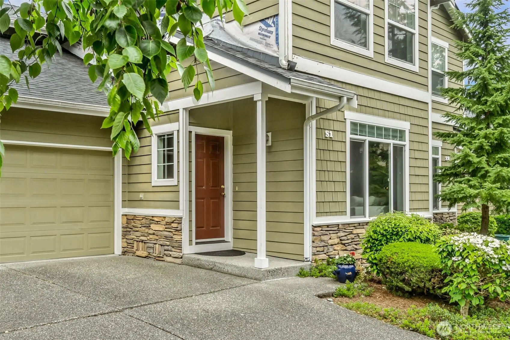 Property photo for 5300 Glenwood Avenue #s-1, Everett photo 2
